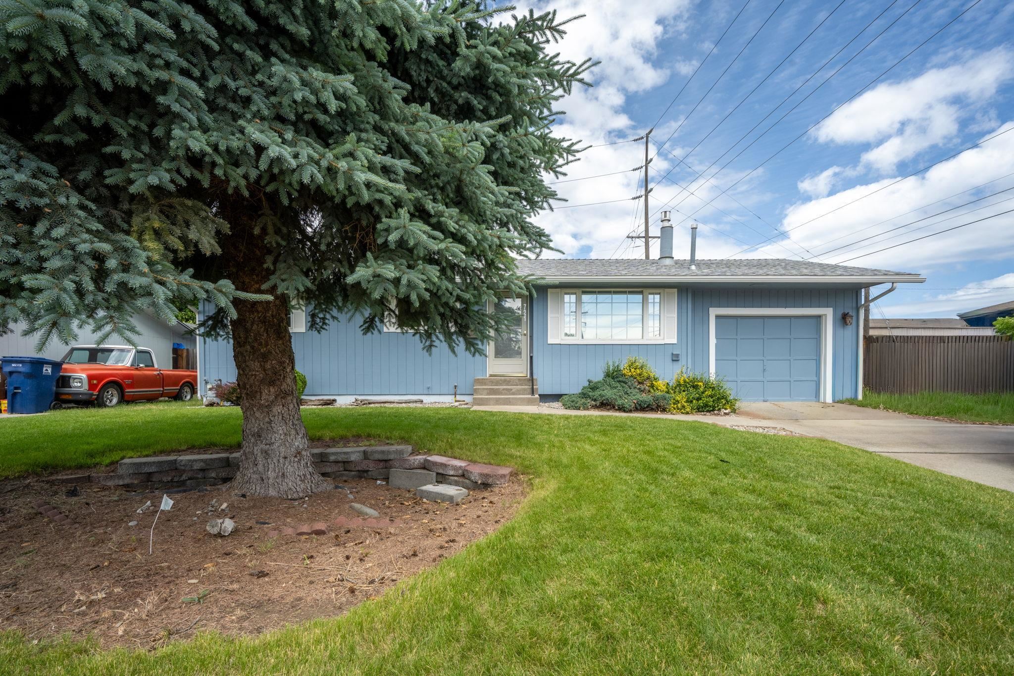 721 E Lyons Ave - Photo 3