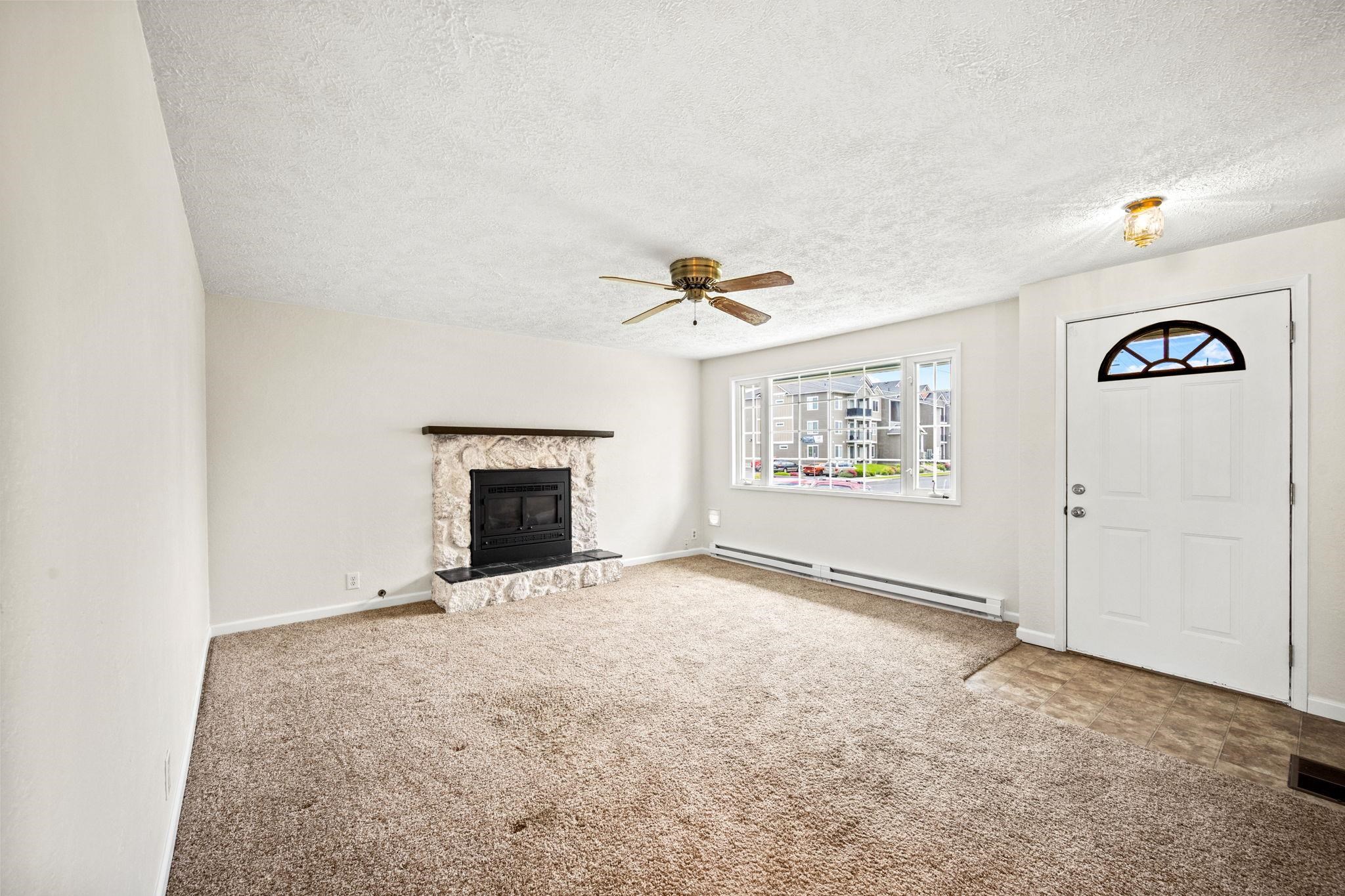 721 E Lyons Ave - Photo 4