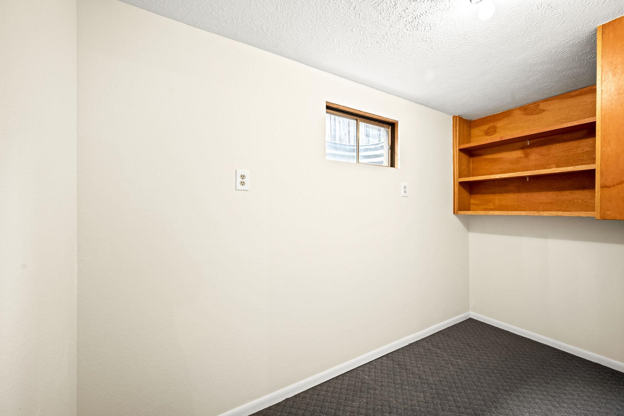 721 E Lyons Ave - Photo 28