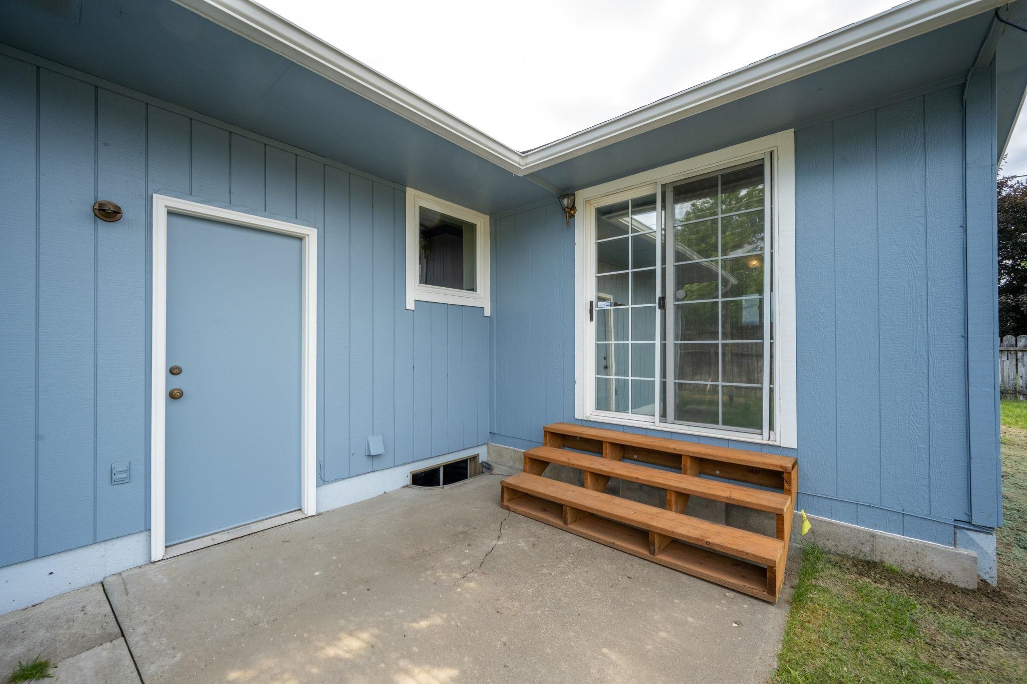 721 E Lyons Ave - Photo 30