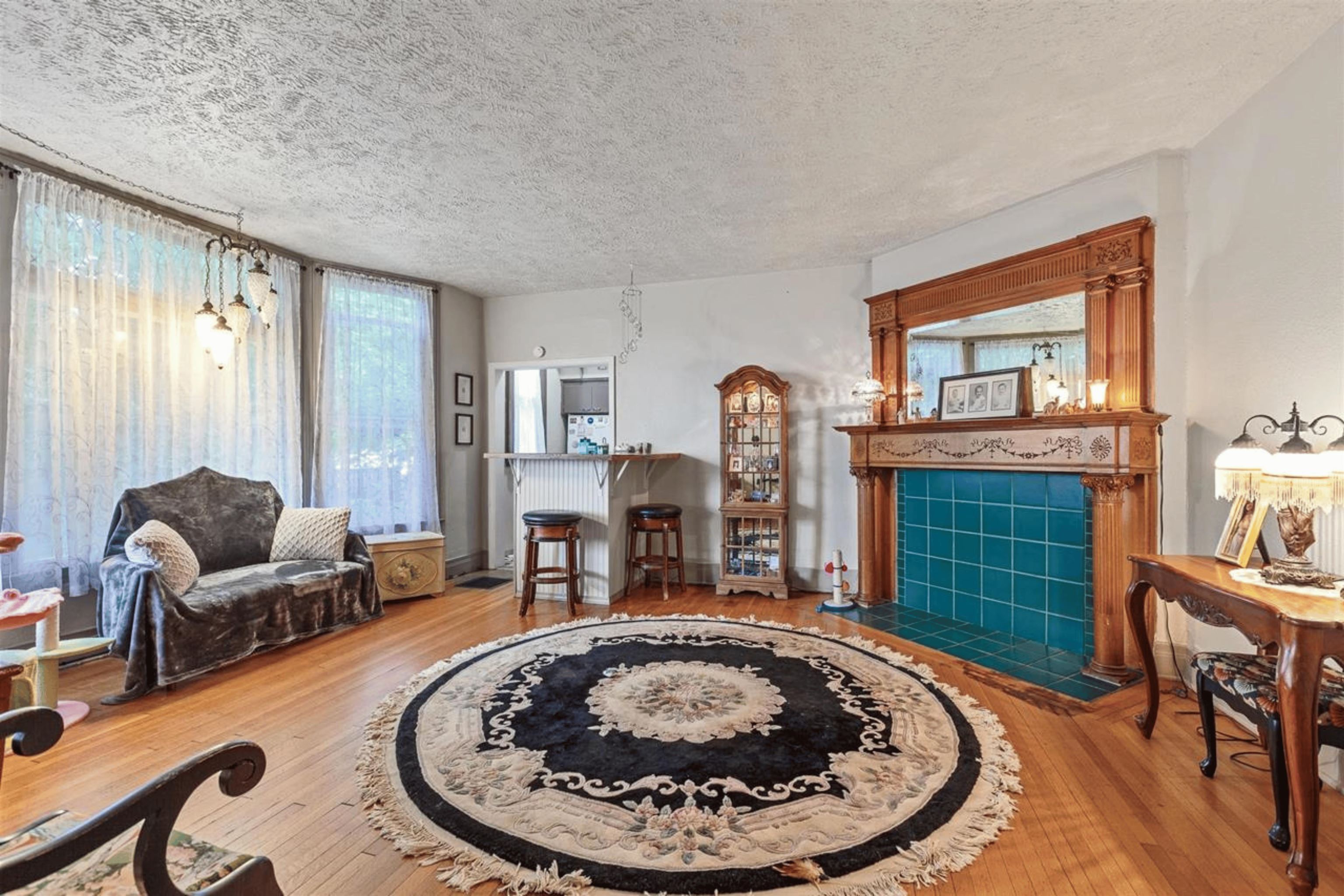611 S Bernard St - Photo 10