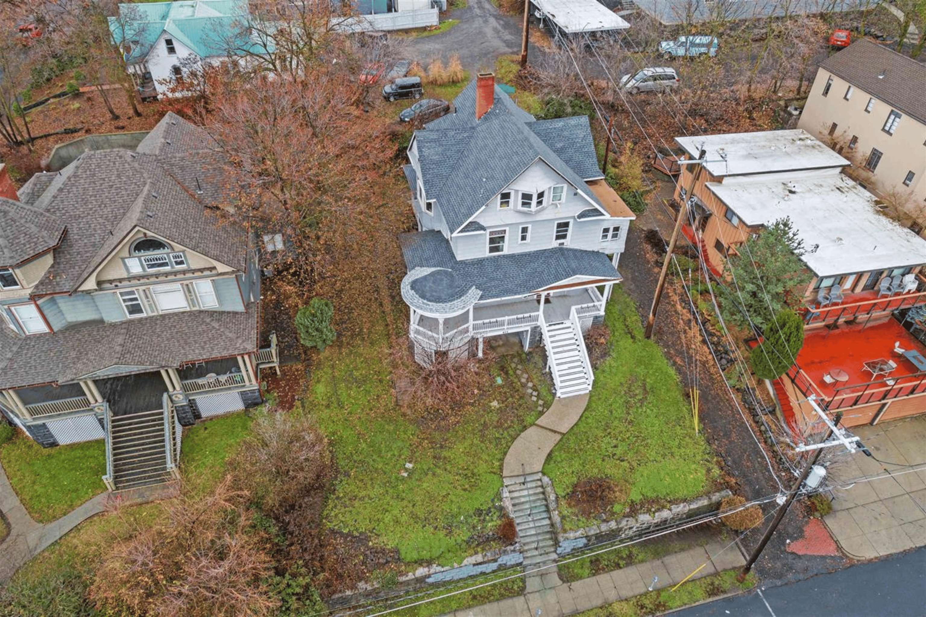 611 S Bernard St - Photo 17