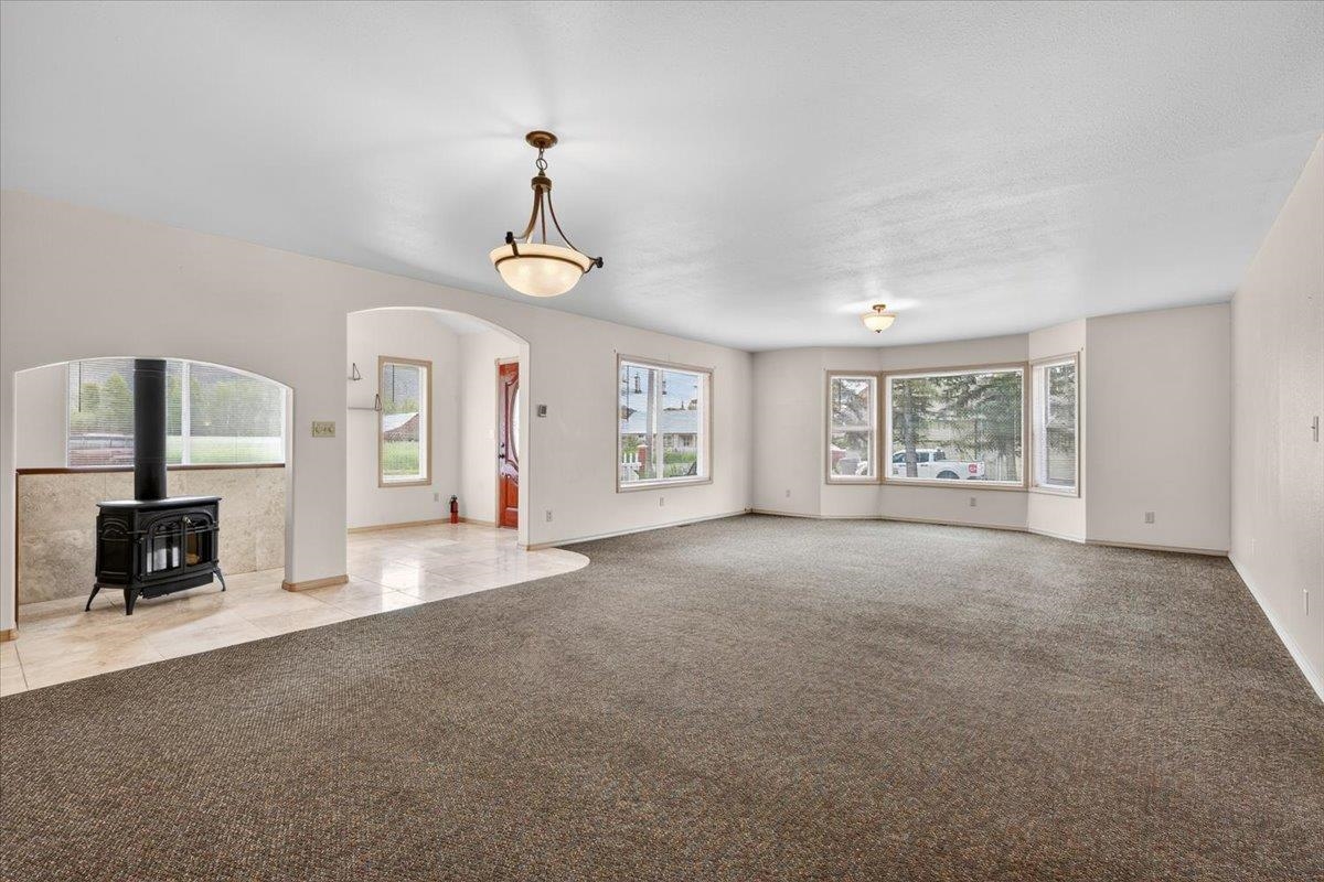 1005 N 3RD E St - Photo 7