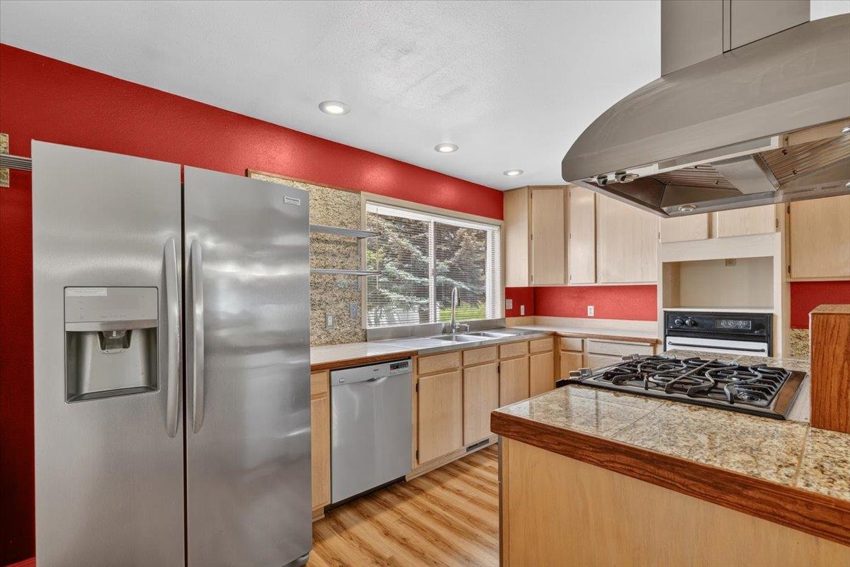 1005 N 3RD E St - Photo 10