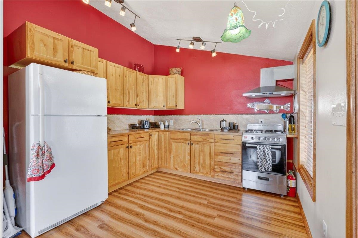 1005 N 3RD E St - Photo 21