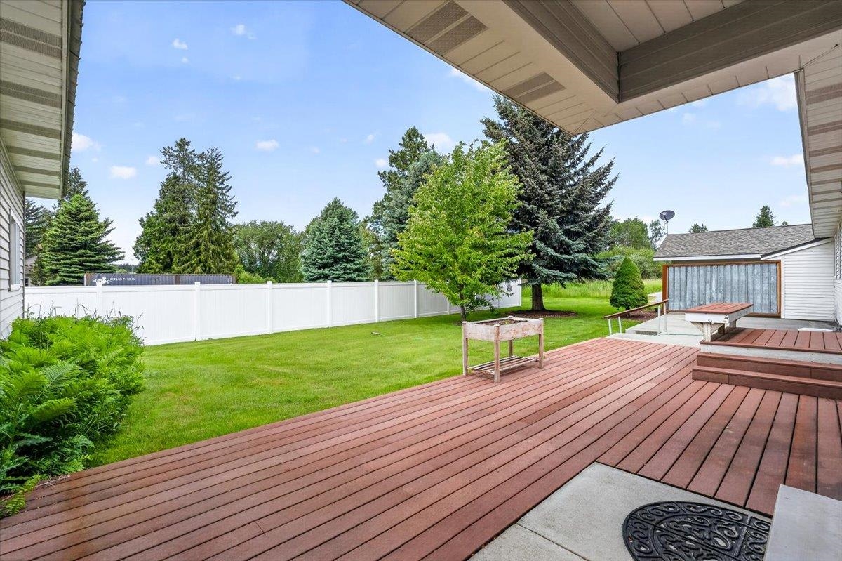 1005 N 3RD E St - Photo 36