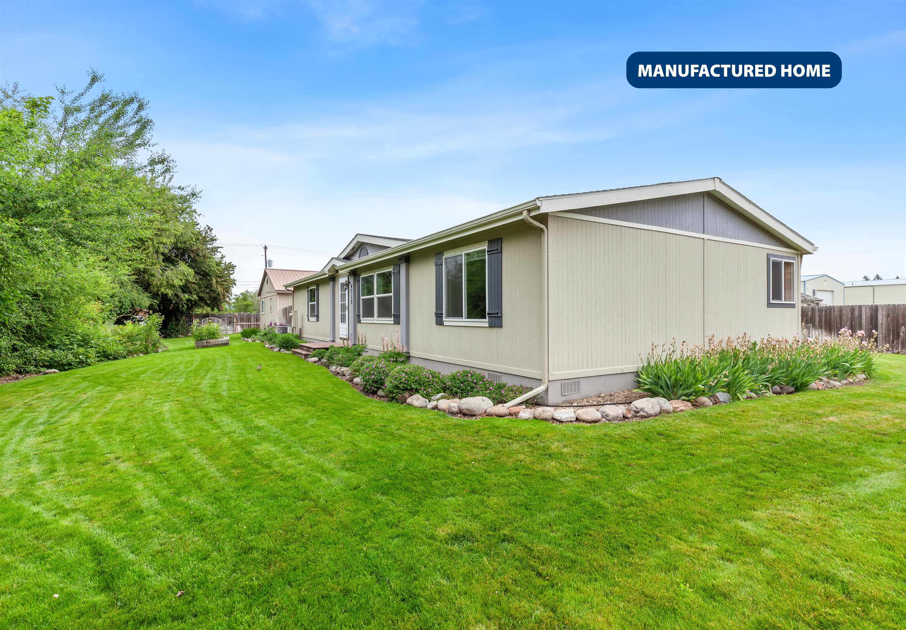 24706 E Wellesley Ave - Photo 8