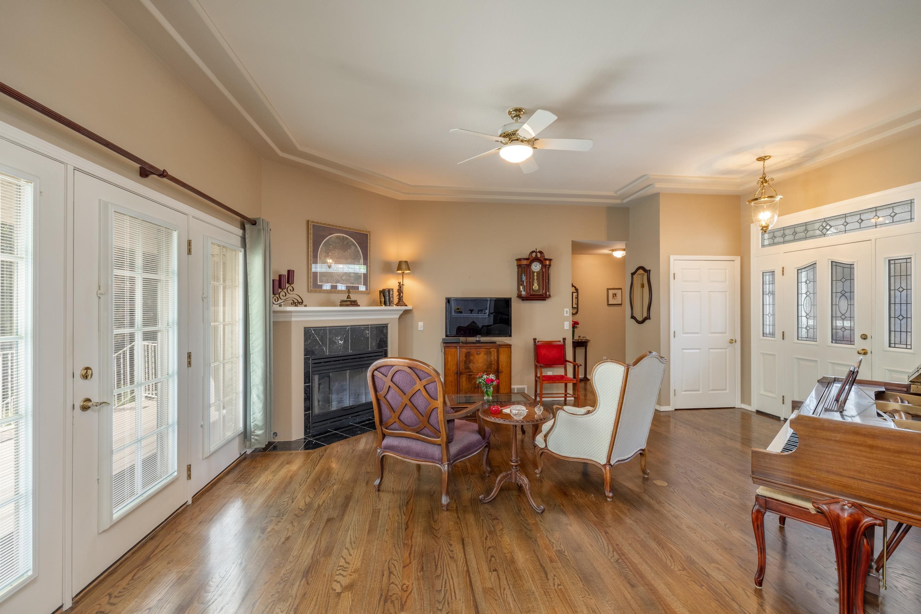 40 E FALCON Ave - Photo 6