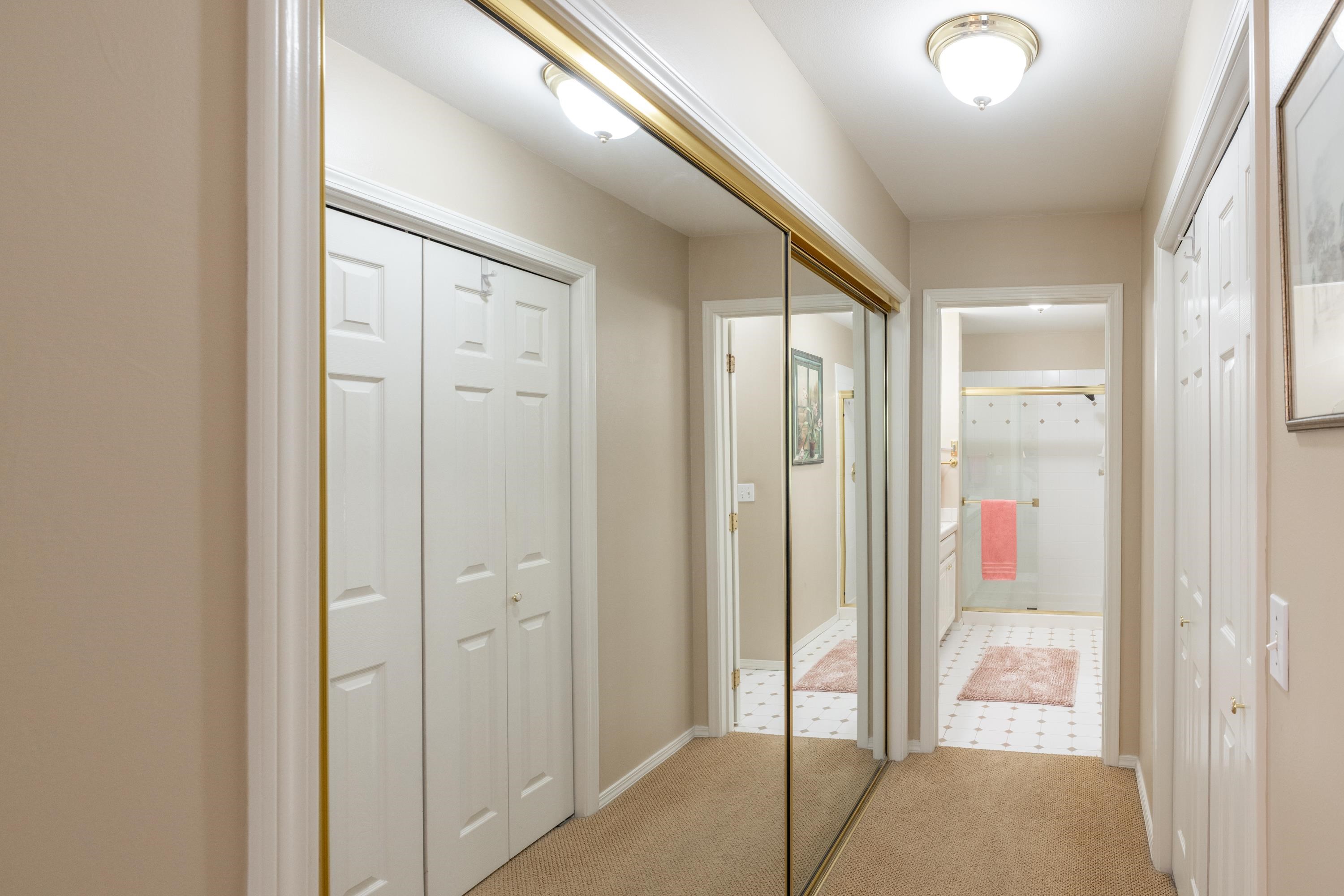 40 E FALCON Ave - Photo 19