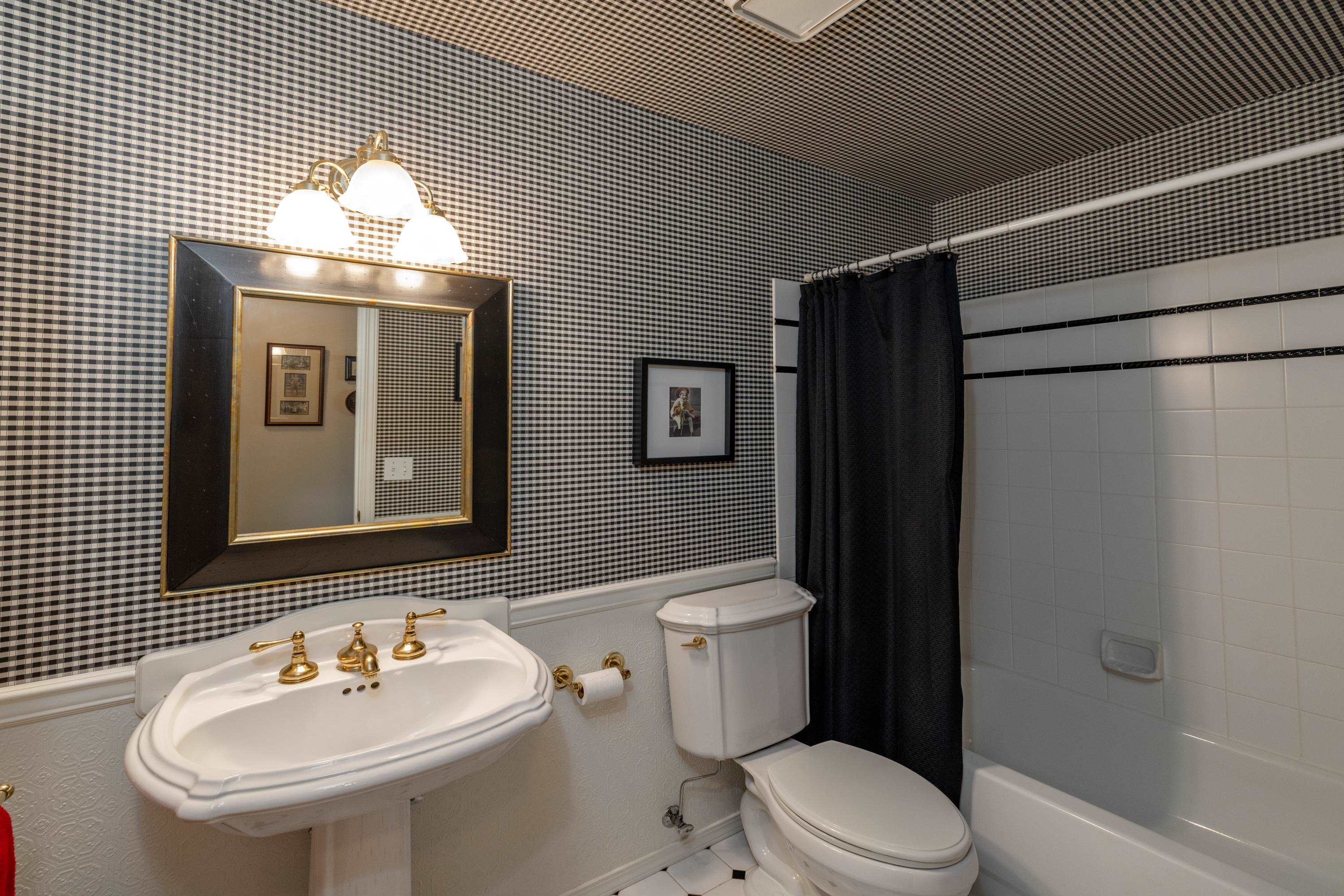 40 E FALCON Ave - Photo 22