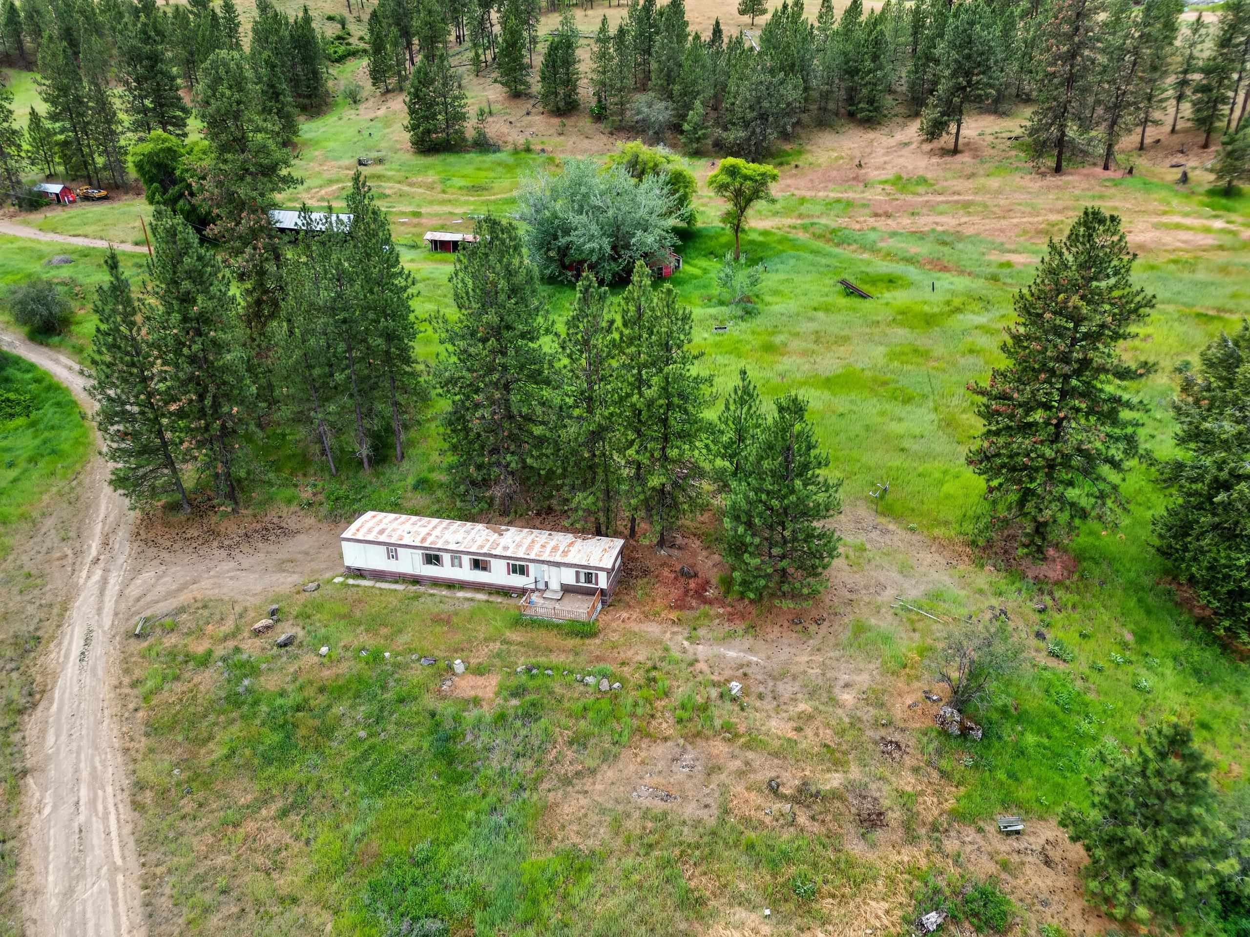 18911 N South Bank Rd - Photo 1