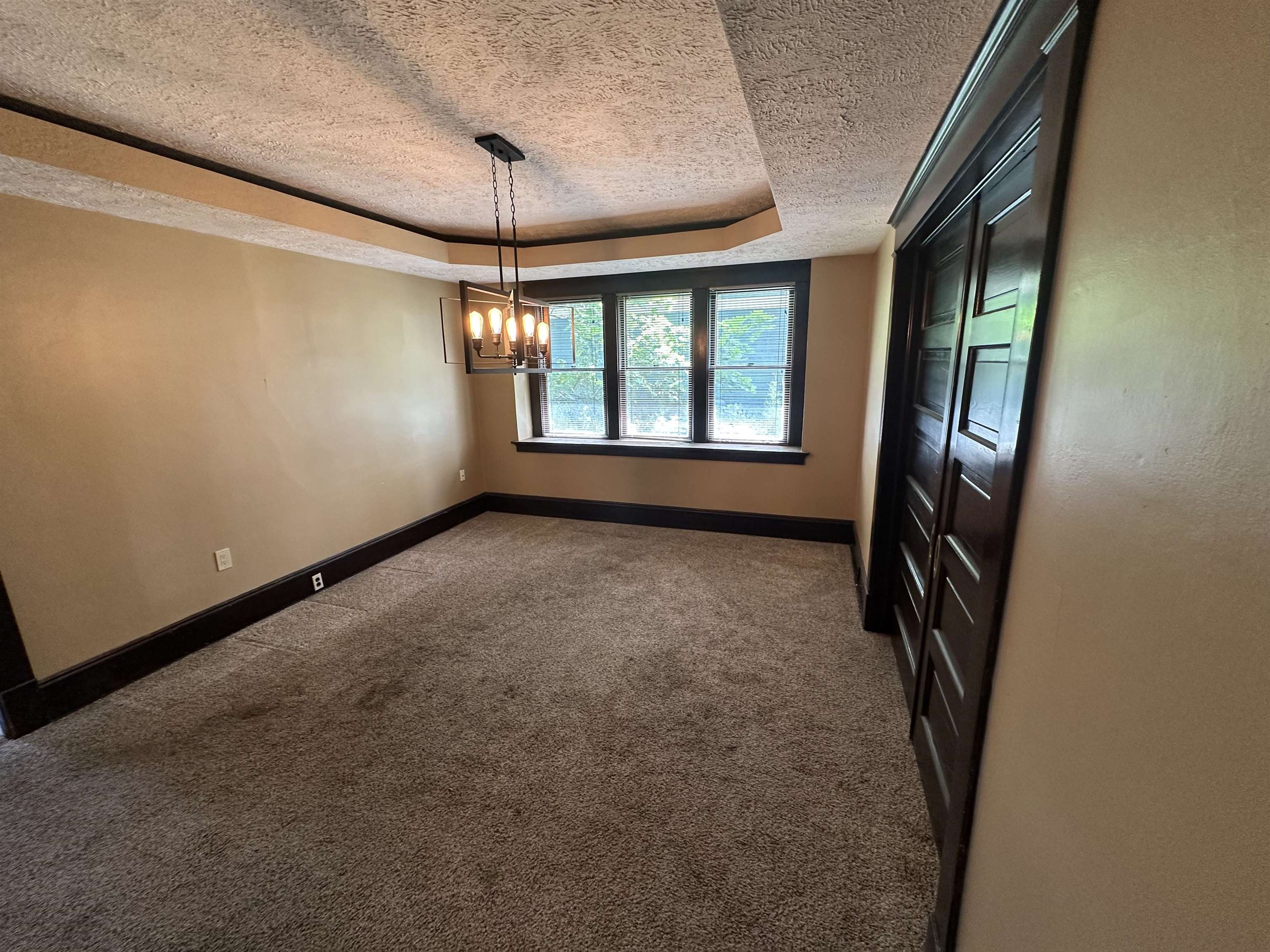 1428 N Lincoln St - Photo 5