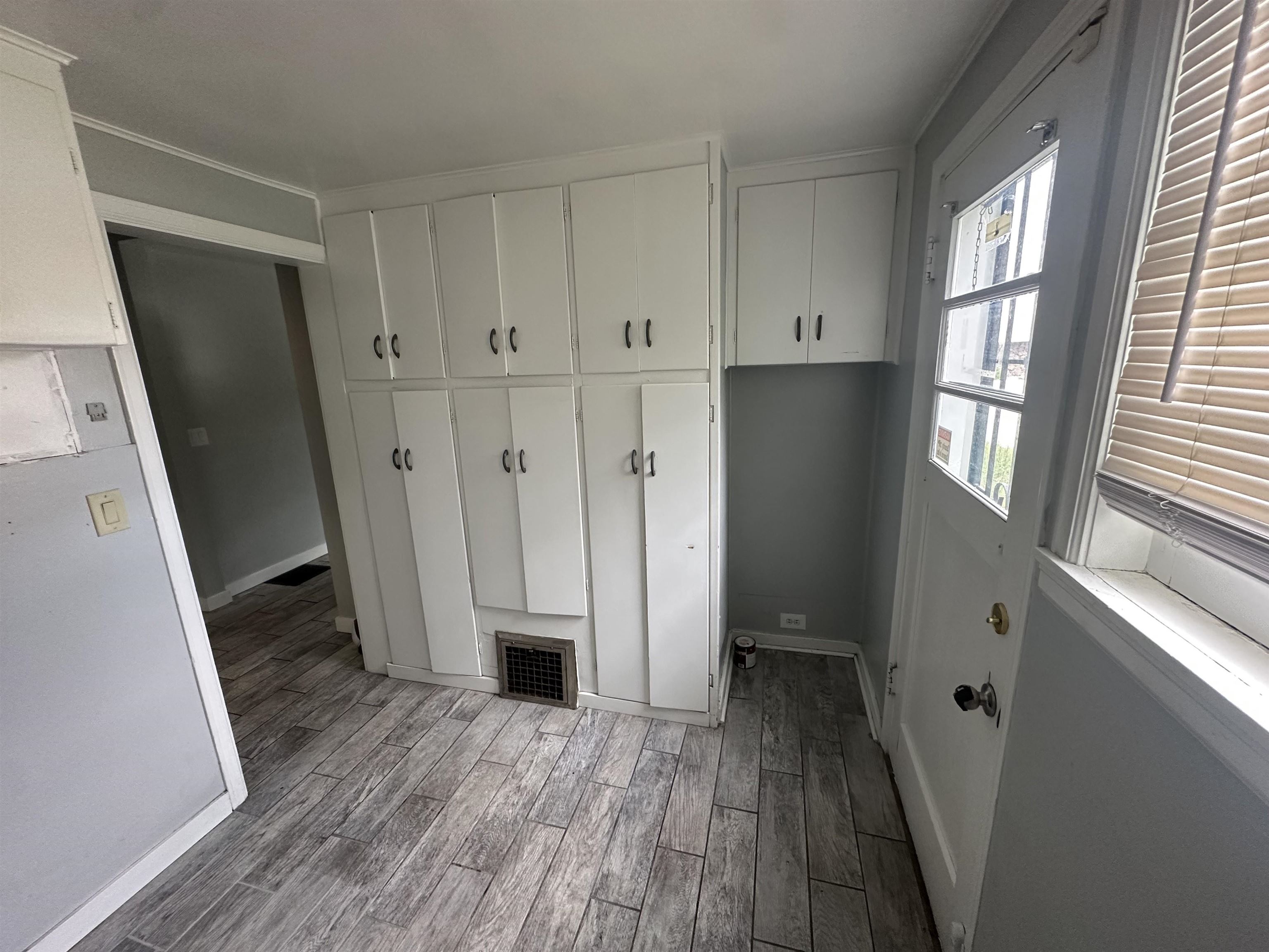 1428 N Lincoln St - Photo 25