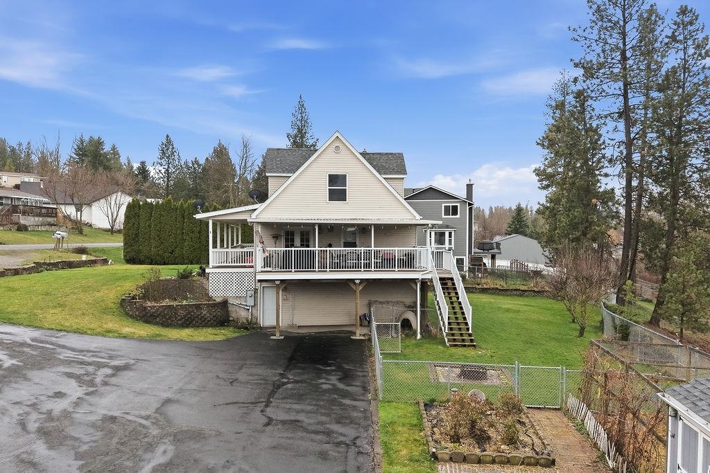 227 E Stringham Rd - Photo 2