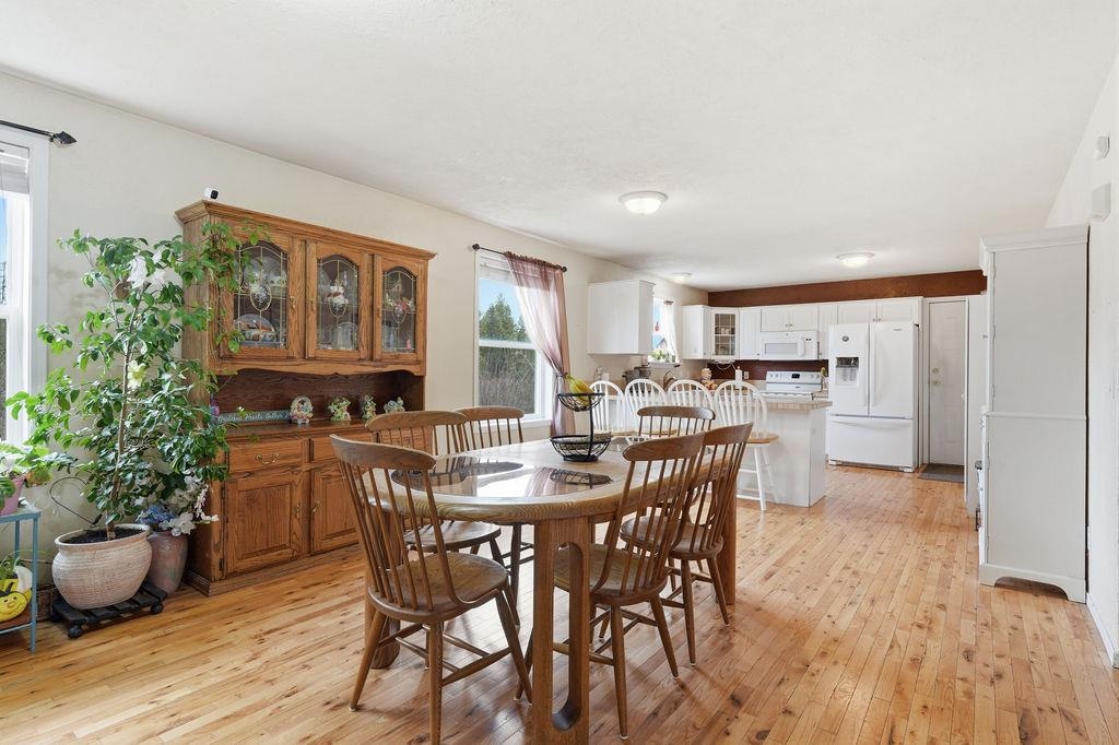 227 E Stringham Rd - Photo 9