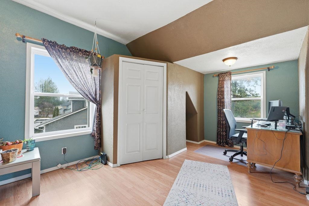 227 E Stringham Rd - Photo 18