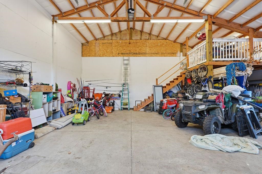 227 E Stringham Rd - Photo 31