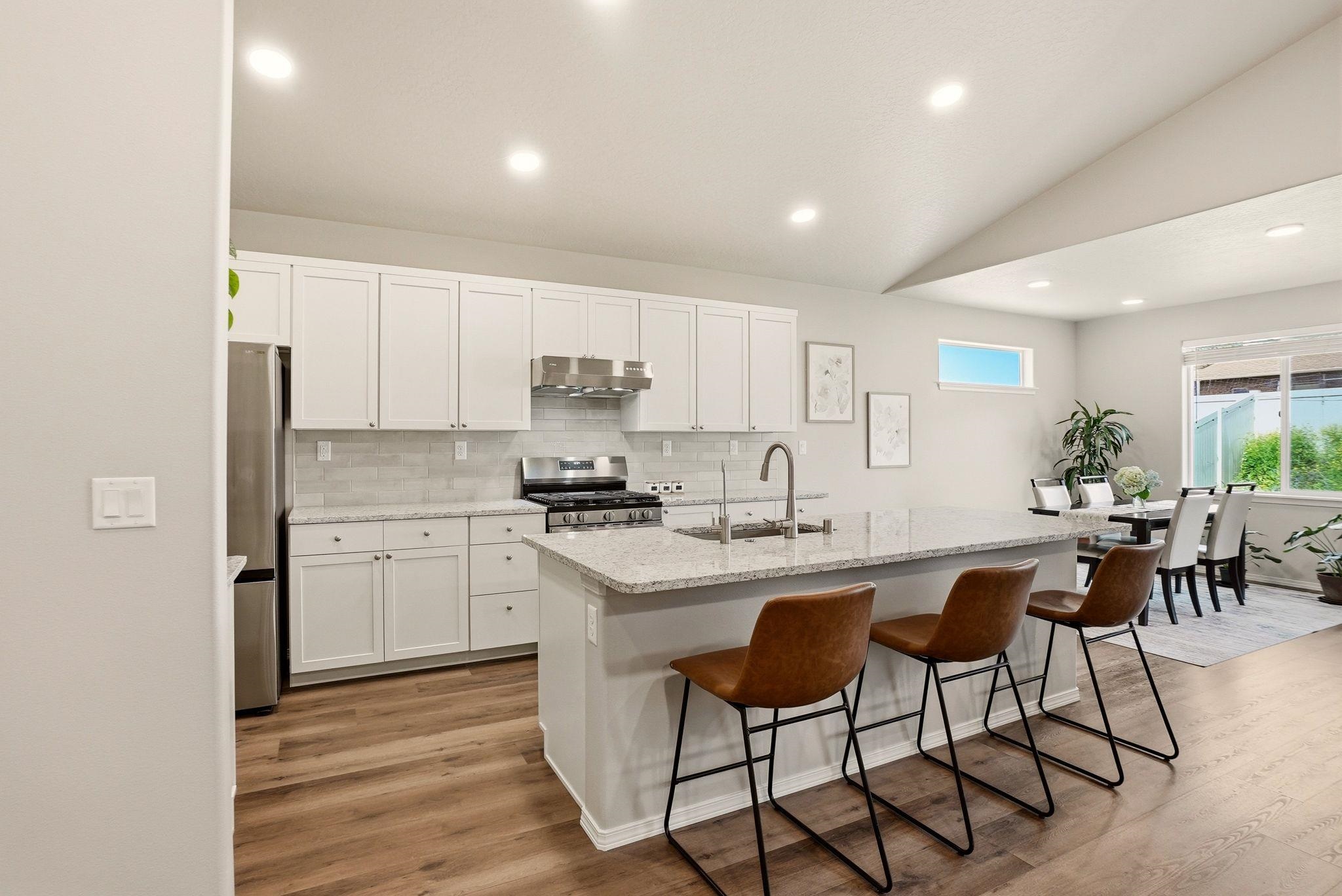 2086 W Walker Ave - Photo 10