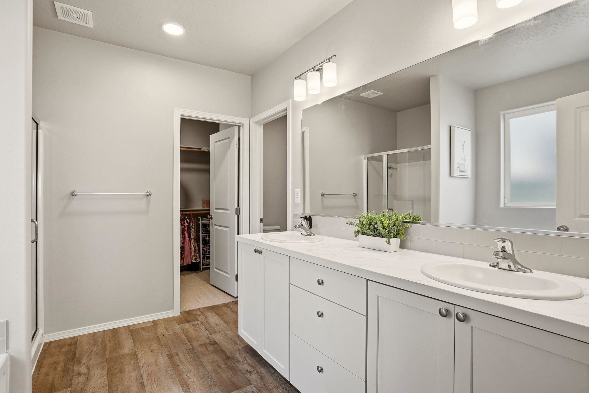 2086 W Walker Ave - Photo 19