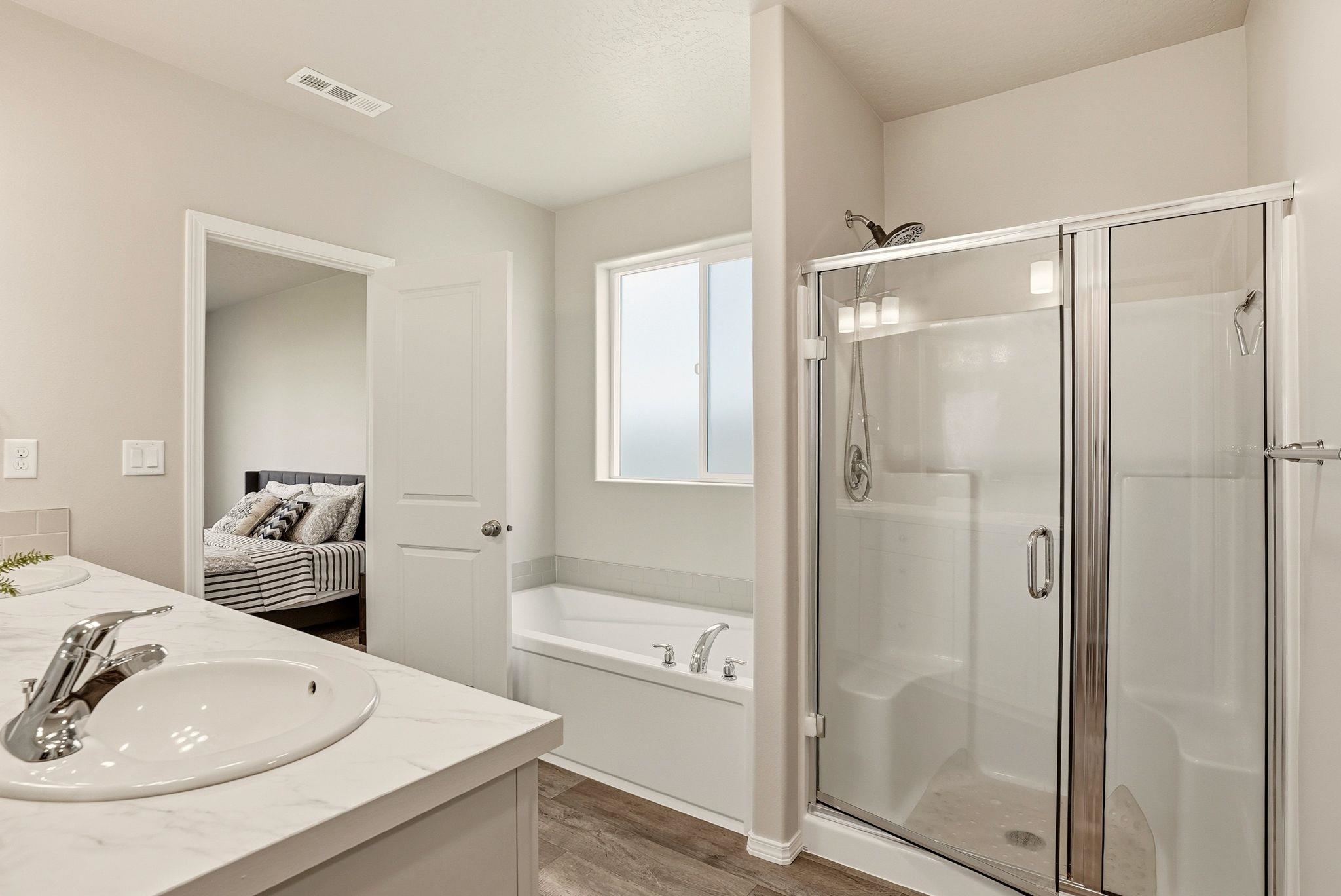 2086 W Walker Ave - Photo 20