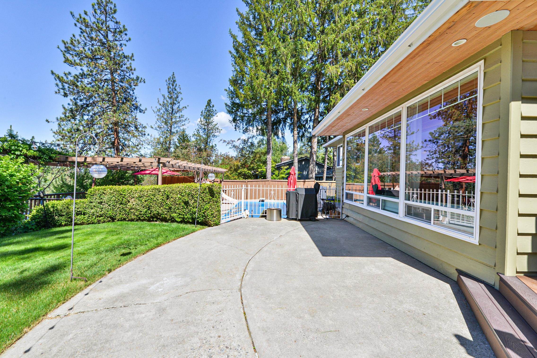 1421 W Pinehill Rd - Photo 34