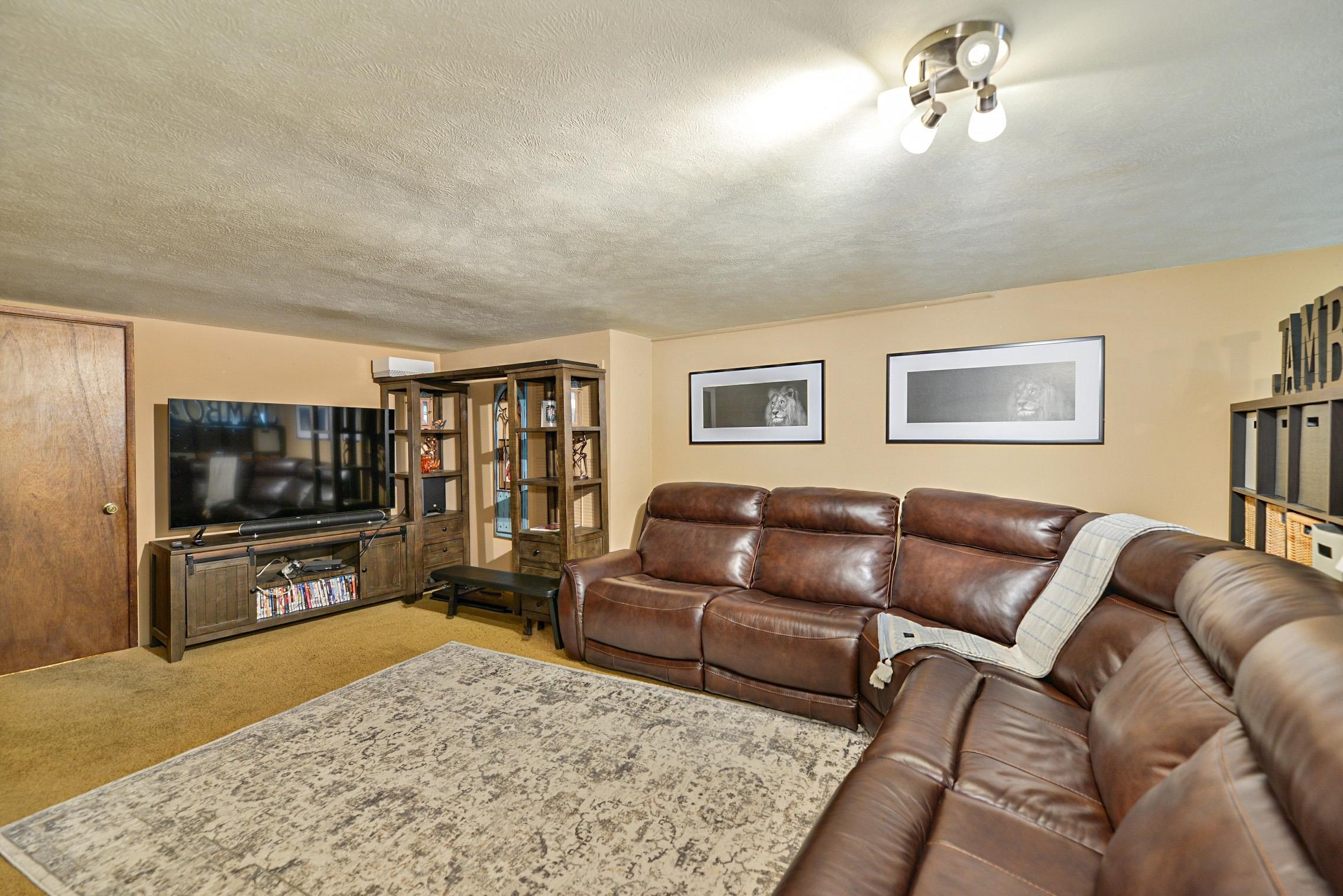 1421 W Pinehill Rd - Photo 20