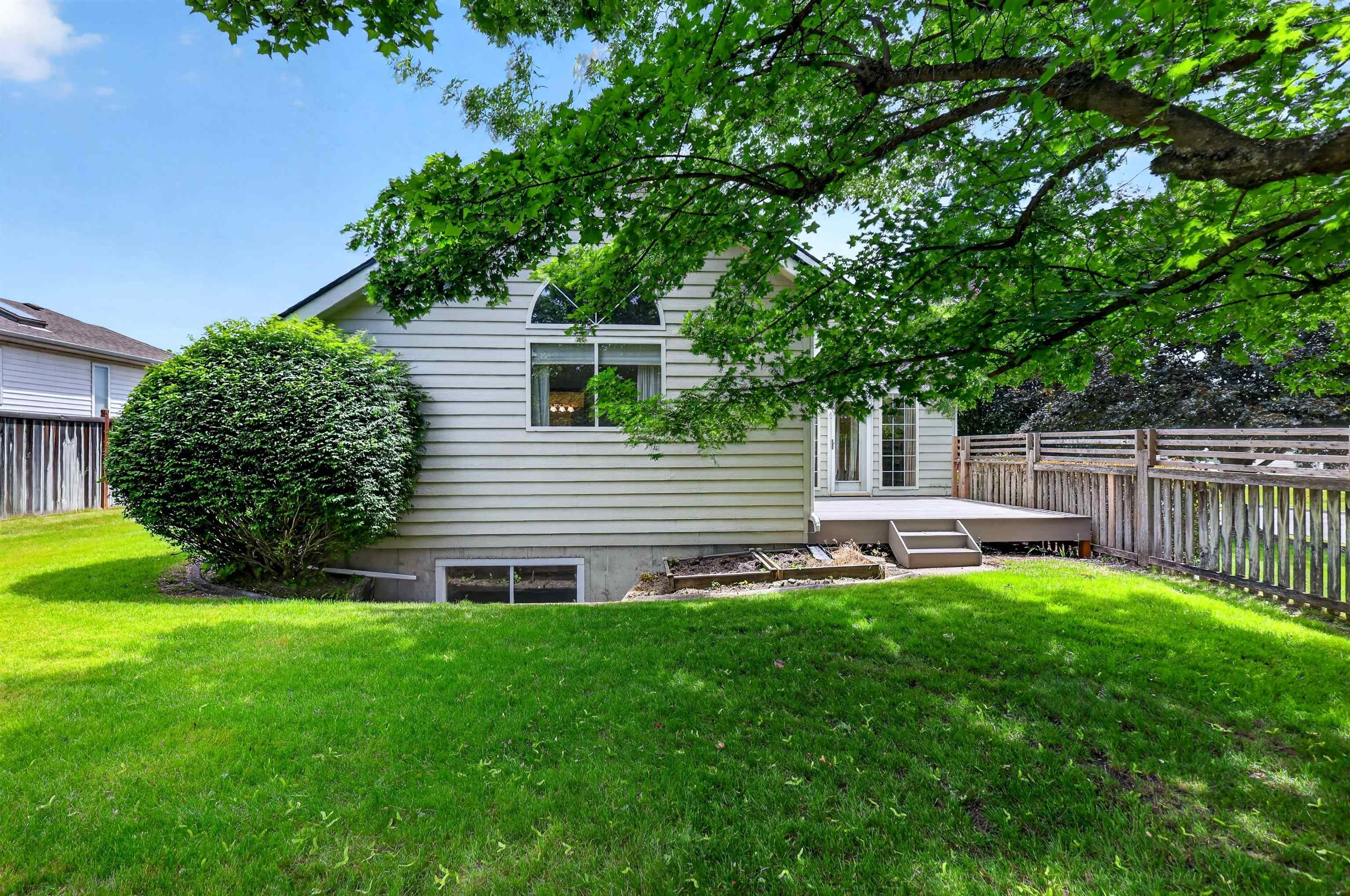 2524 S Bolivar Ct - Photo 23