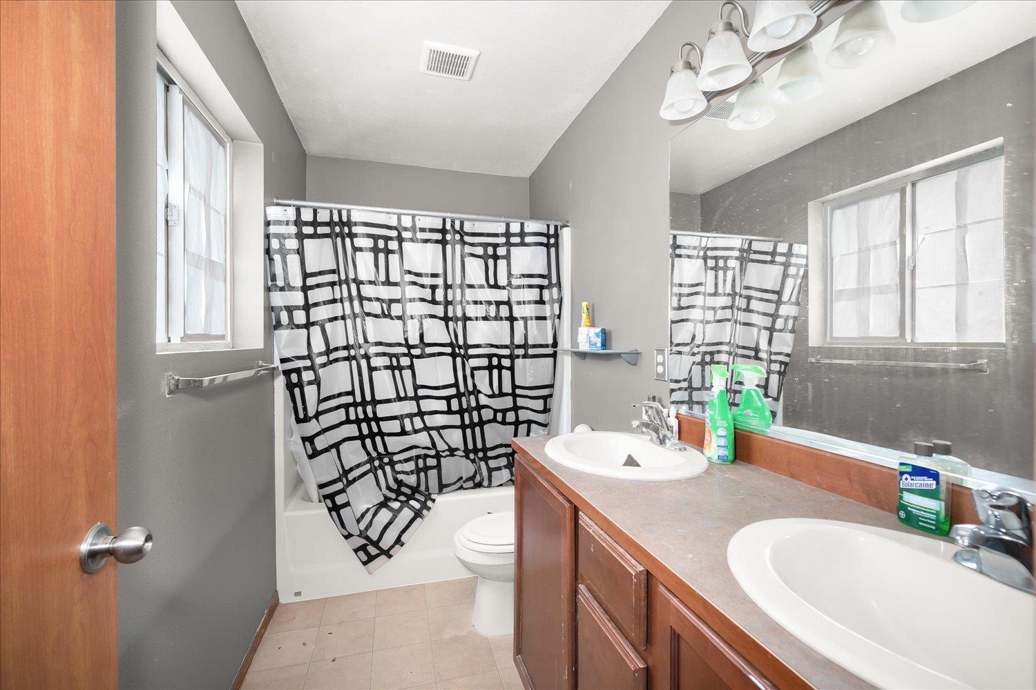 728 E Carrie Dr - Photo 9