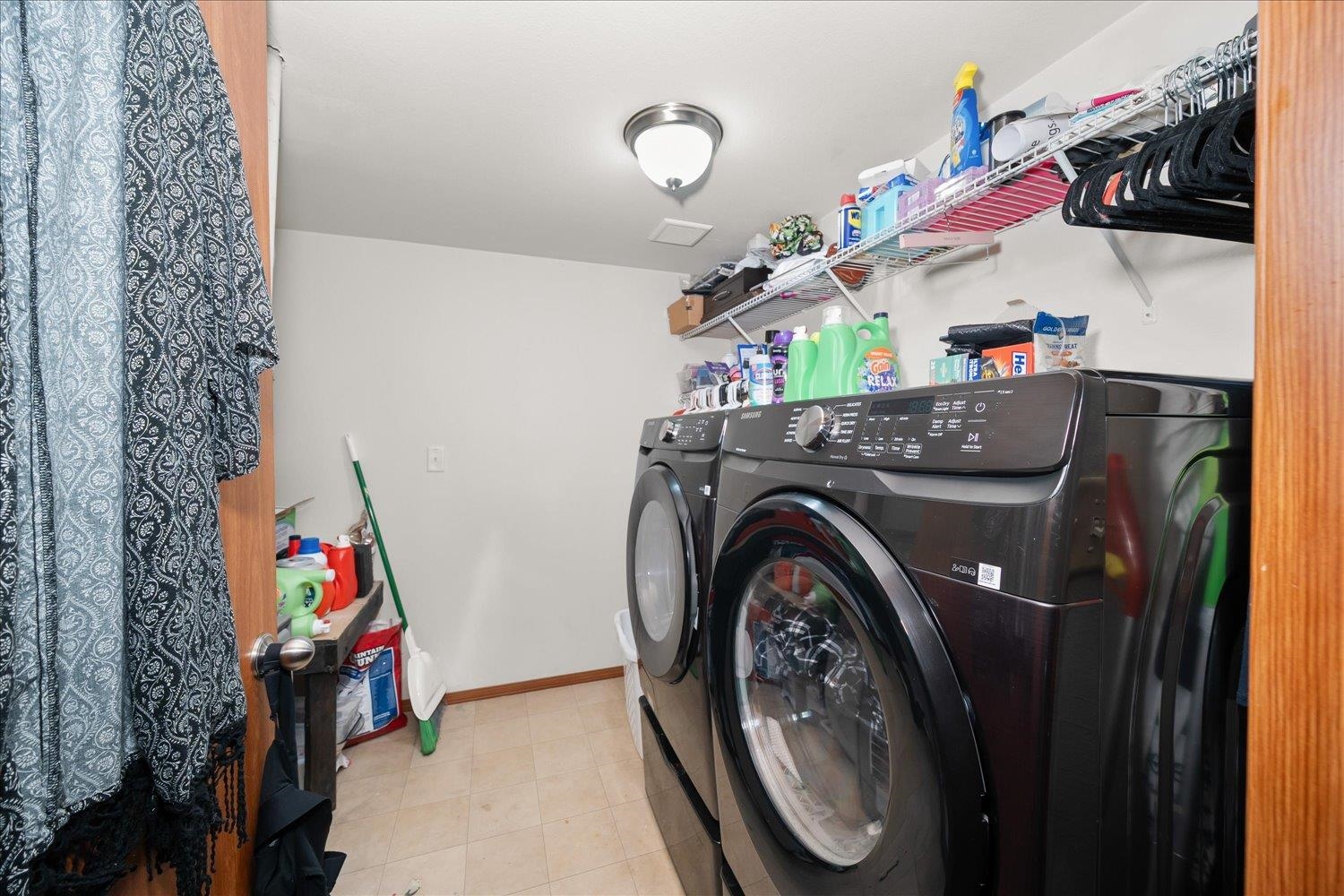 728 E Carrie Dr - Photo 18