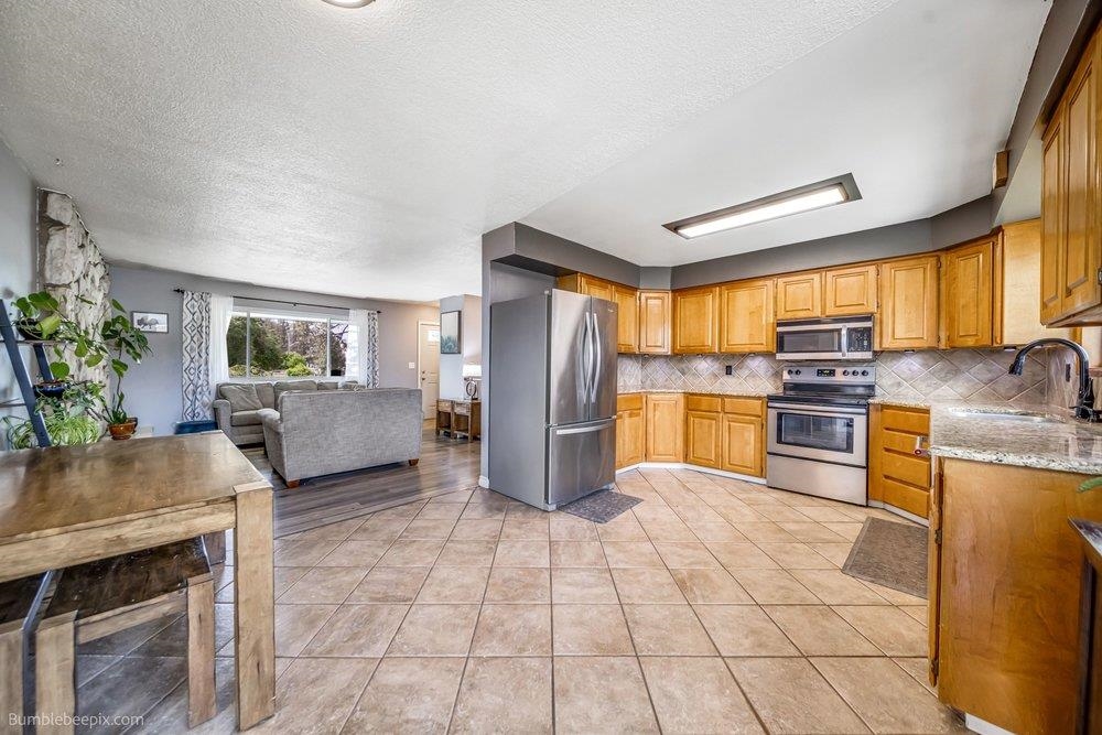 1007 E Fellows St - Photo 13