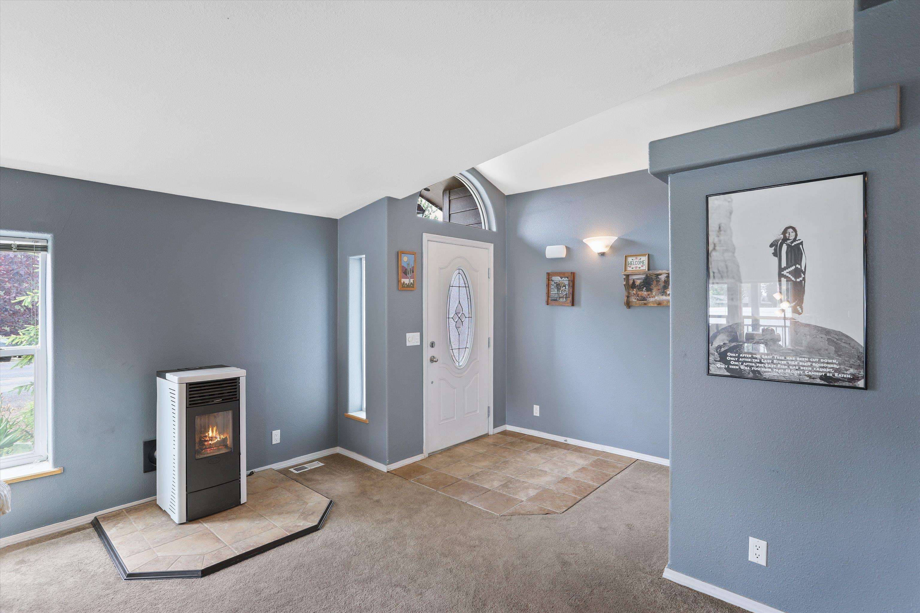 10907 S Pinecroft Rd - Photo 9