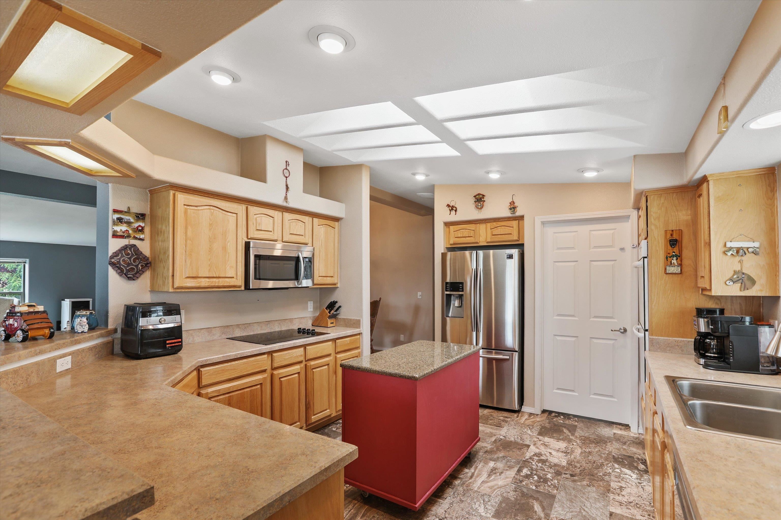 10907 S Pinecroft Rd - Photo 4