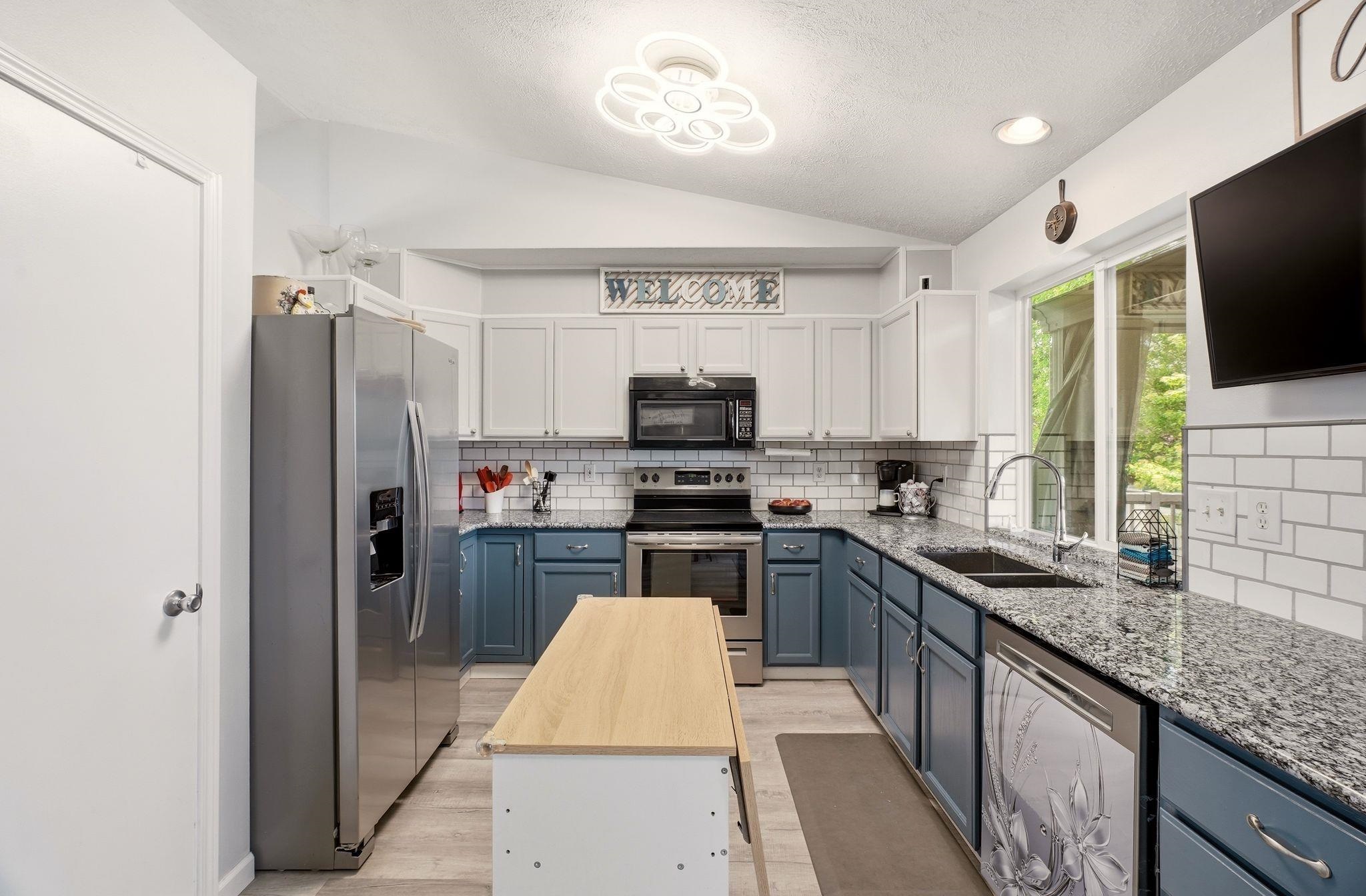 1428 E Sharpsburg Ave - Photo 10