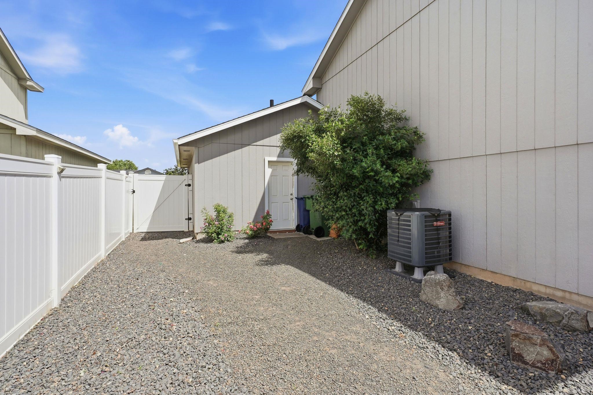 1428 E Sharpsburg Ave - Photo 33