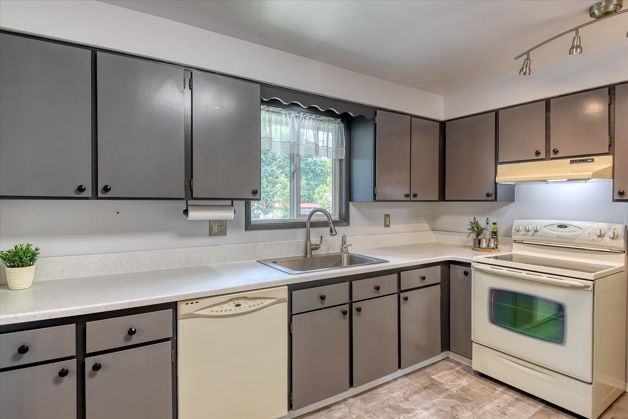 3107 N Lily Rd - Photo 12
