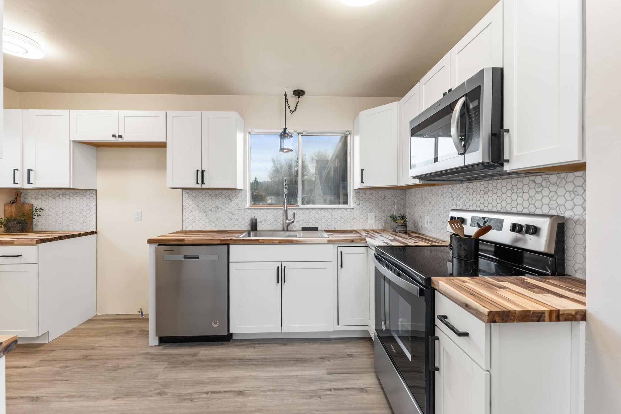 8222 E Valleyway Ave - Photo 8