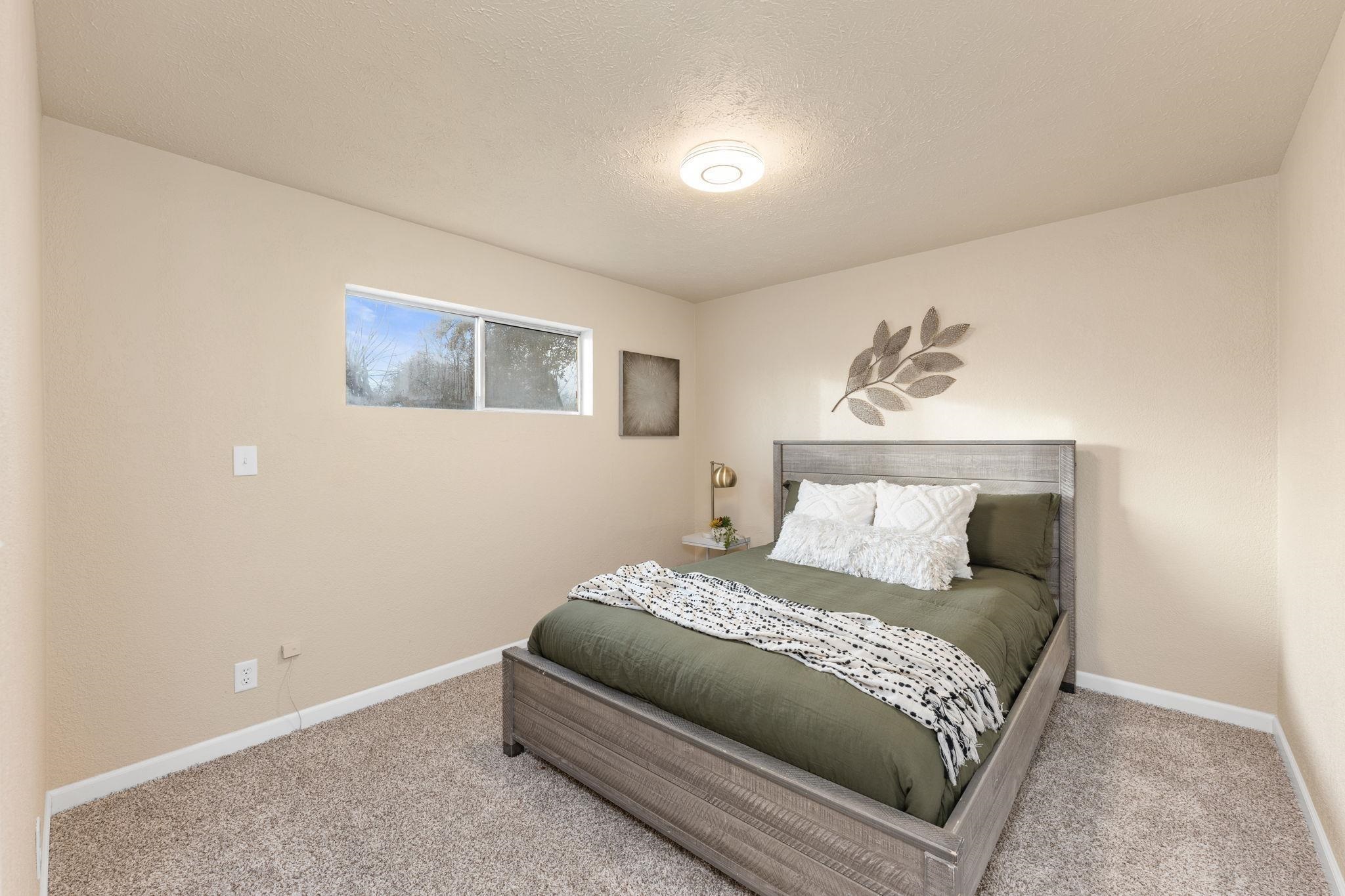 8222 E Valleyway Ave - Photo 14