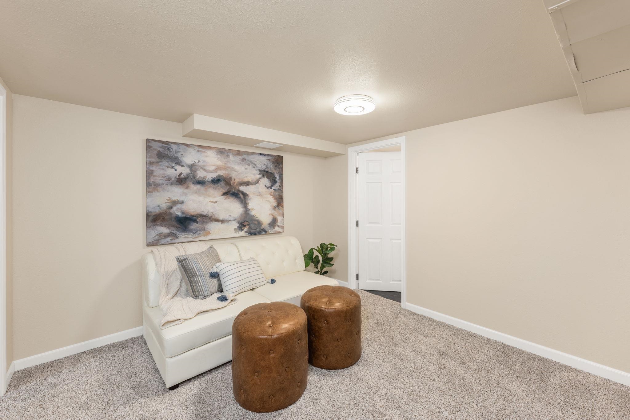 8222 E Valleyway Ave - Photo 18