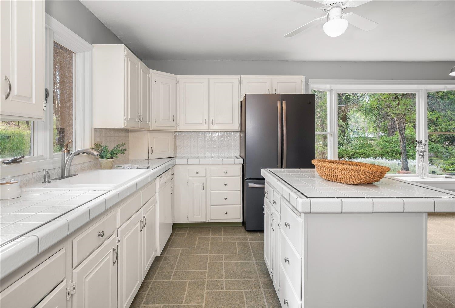14827 N Lynwood Dr - Photo 8