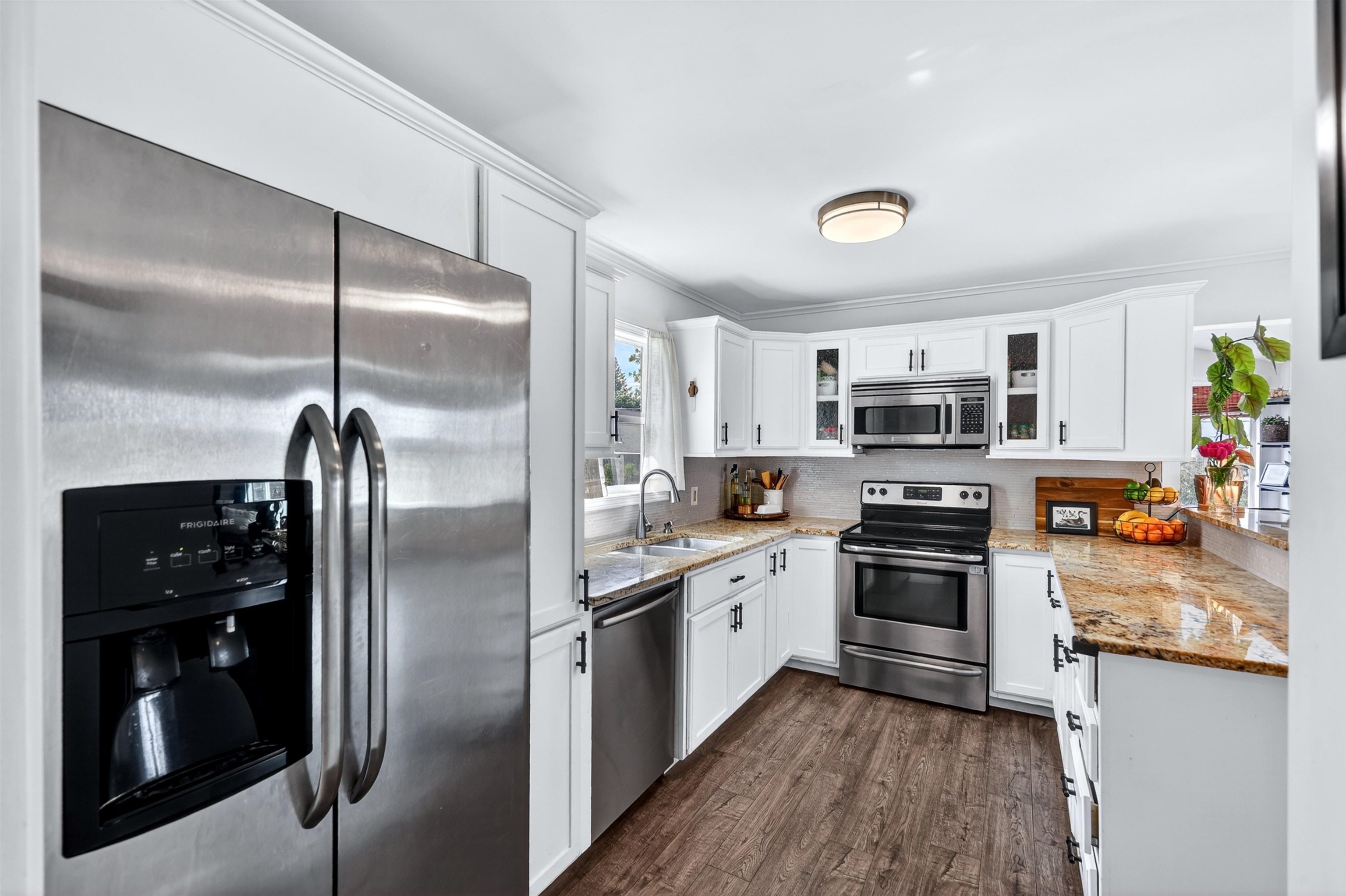 4515 N C St - Photo 11