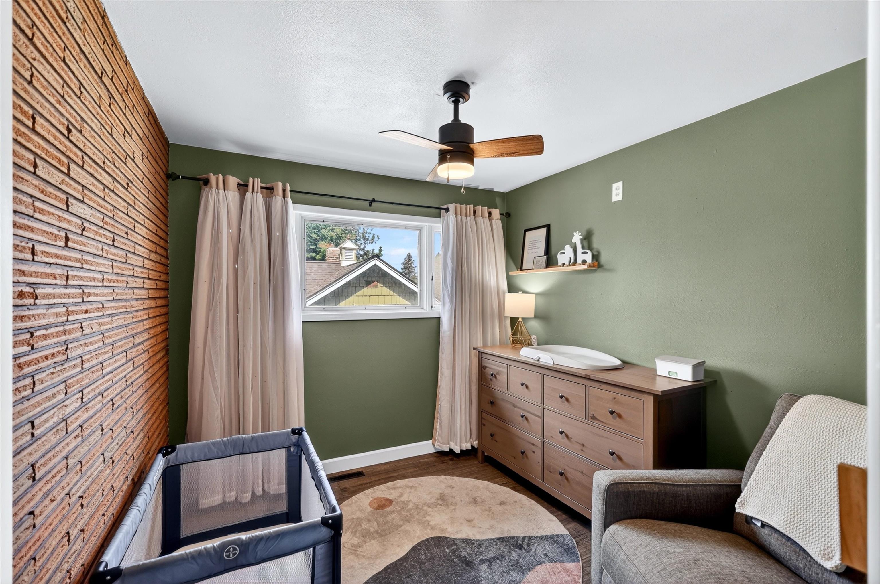 4515 N C St - Photo 20