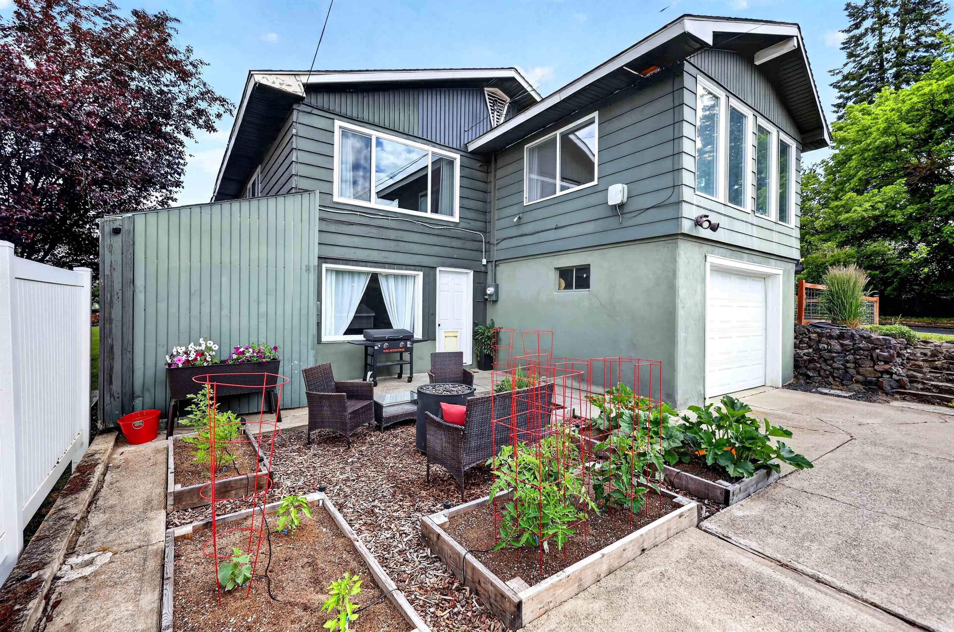 4515 N C St - Photo 40