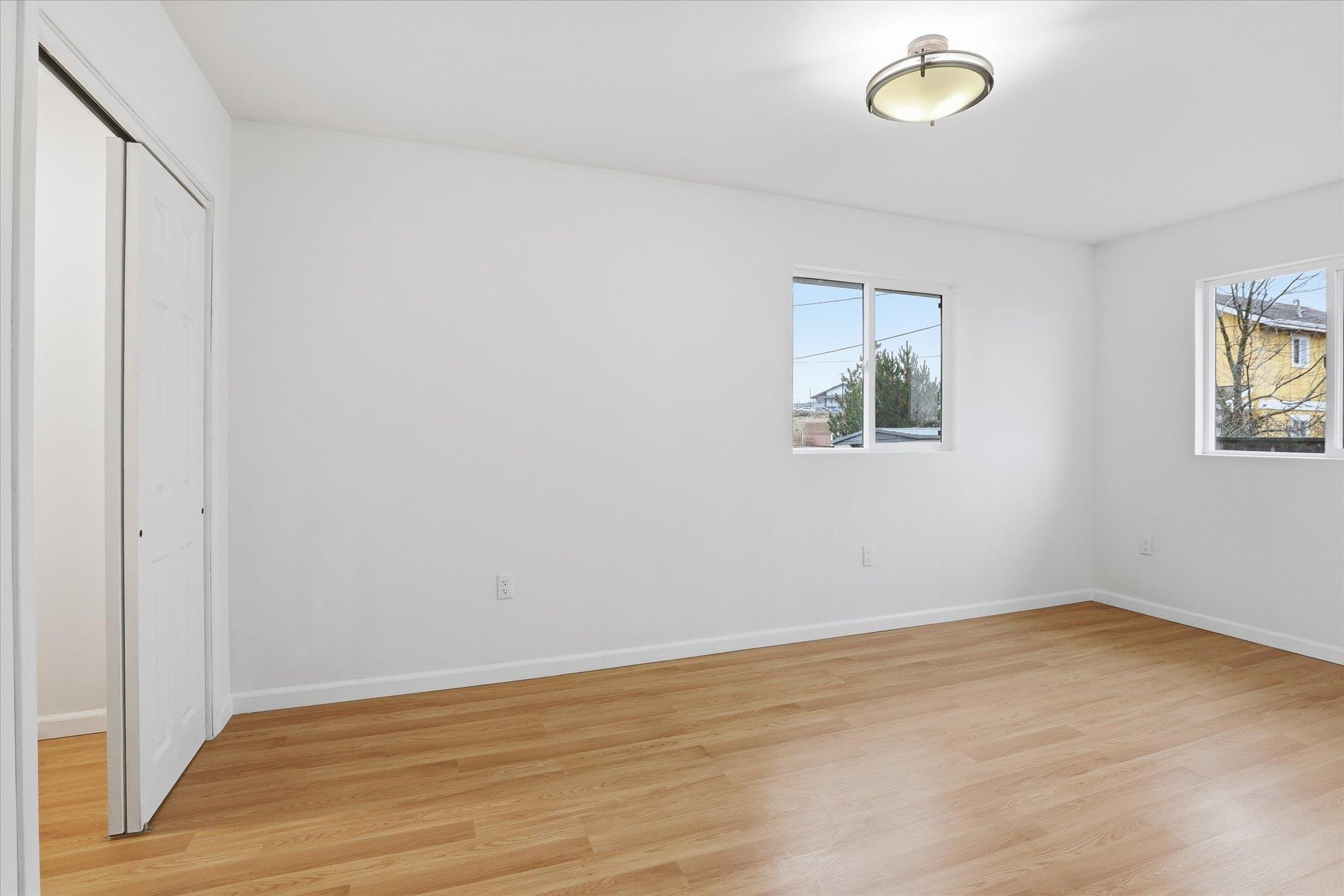 50 Sinclair St - Photo 13