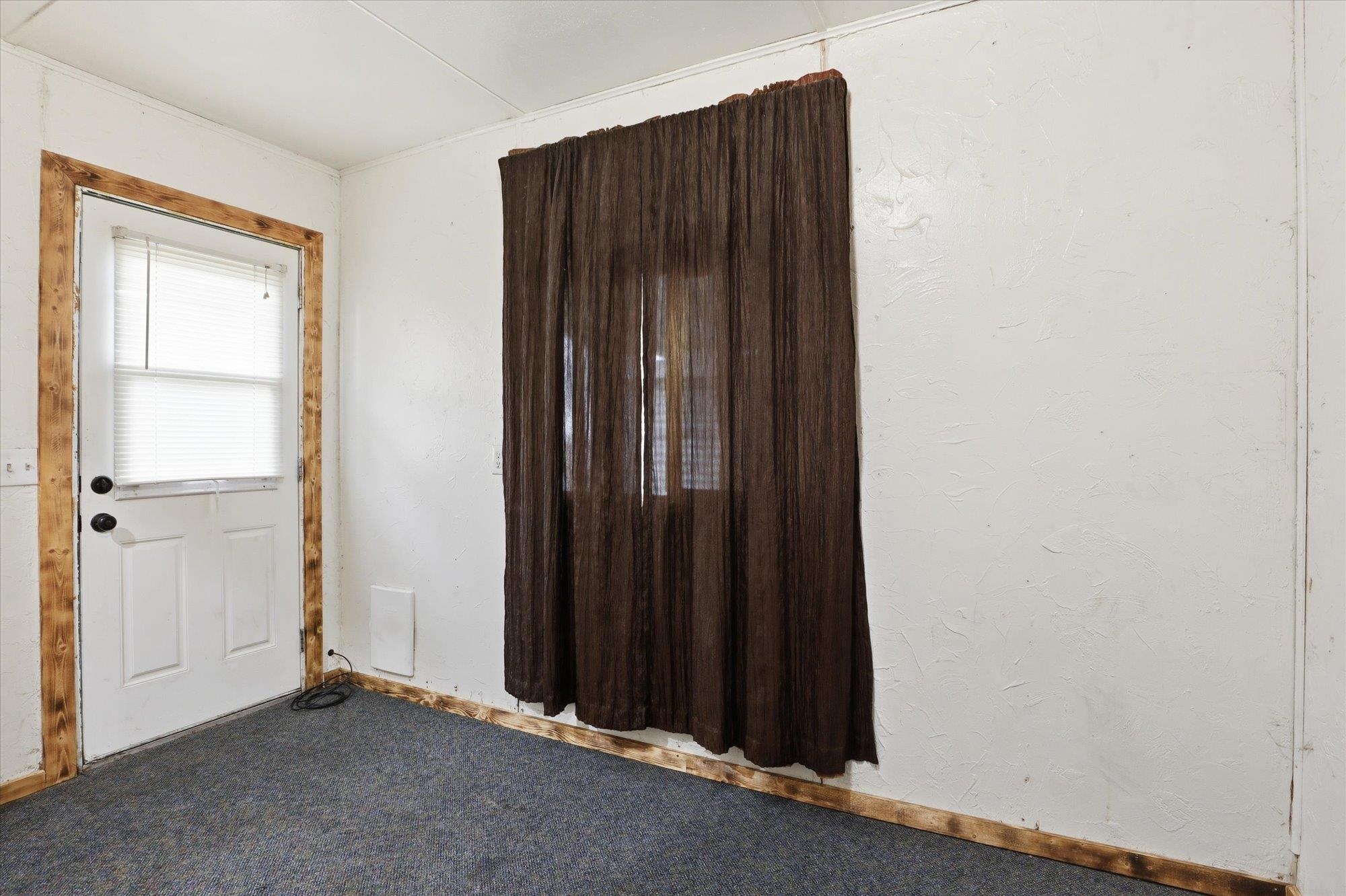50 Sinclair St - Photo 16