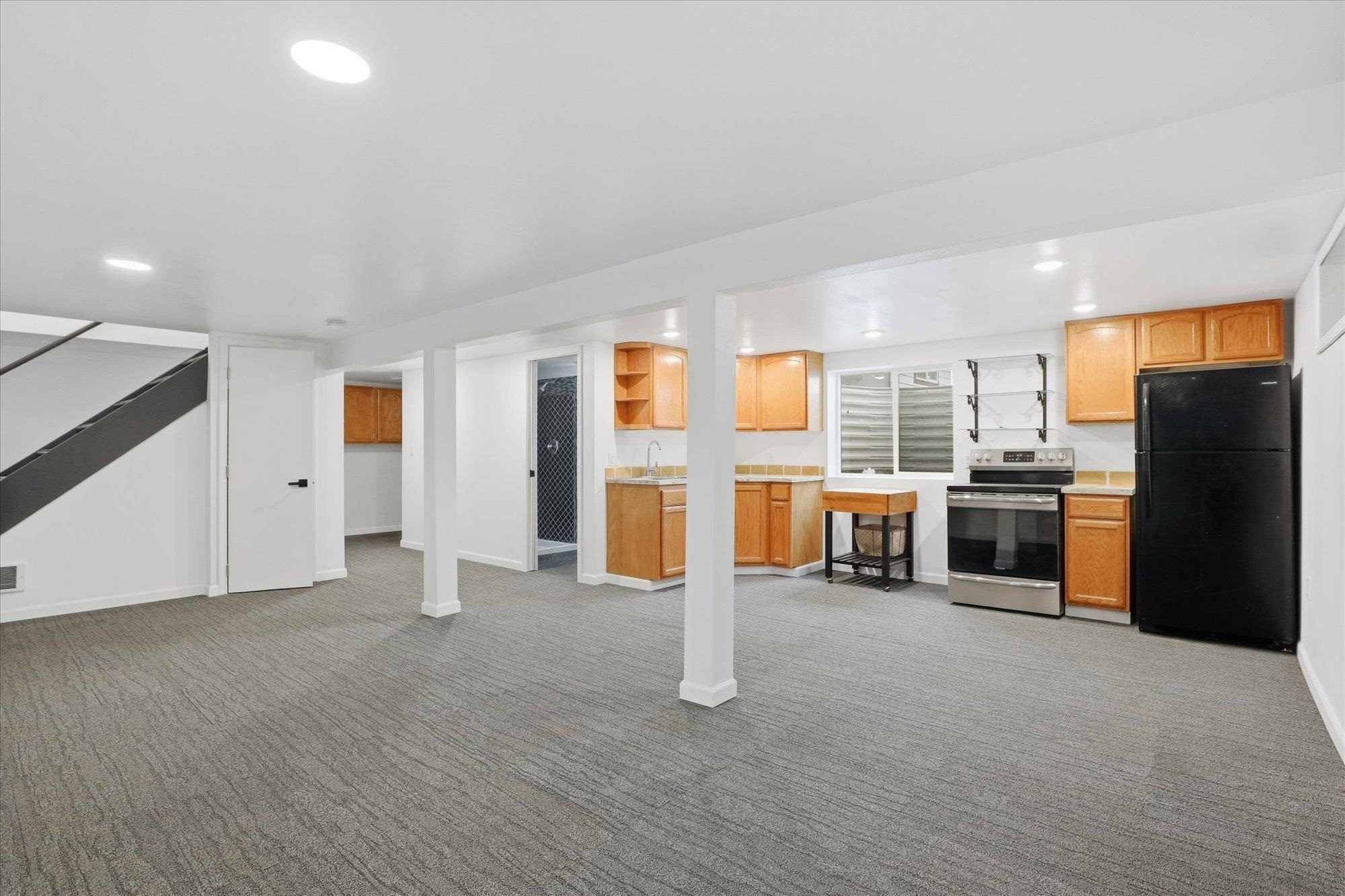 50 Sinclair St - Photo 17