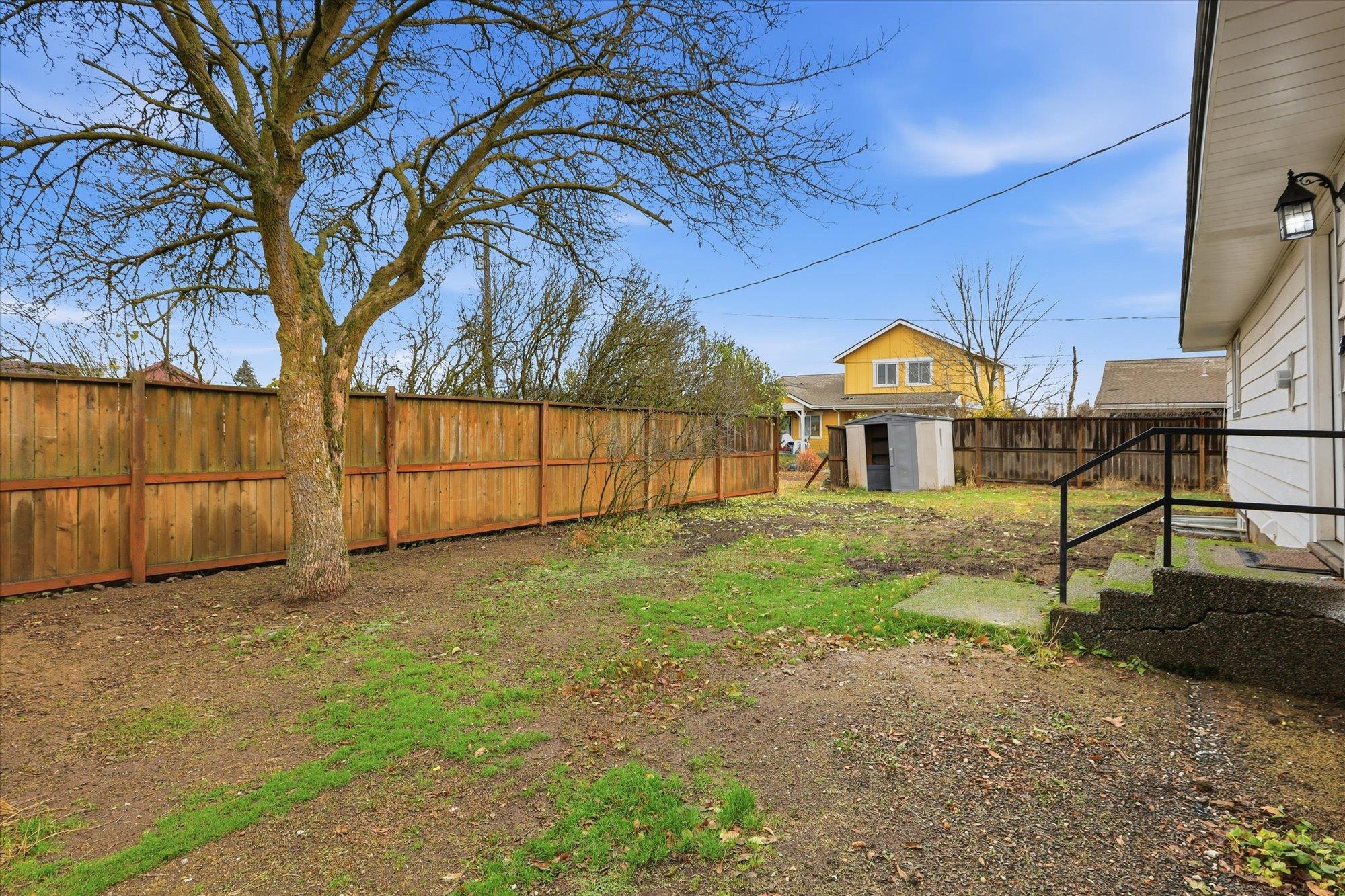 50 Sinclair St - Photo 38