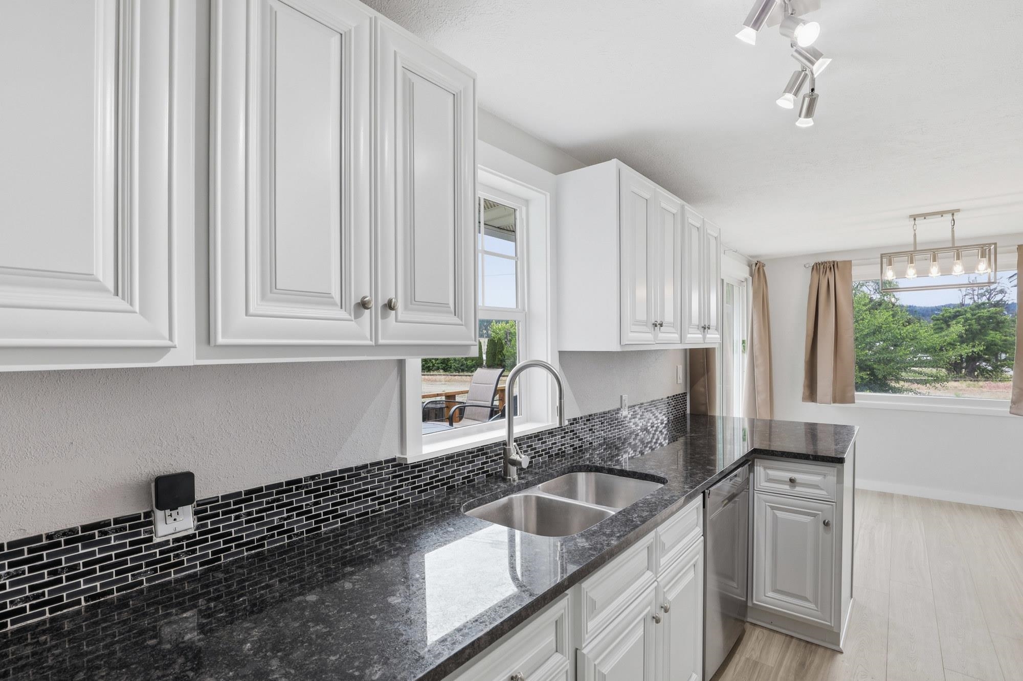 2723 N COLEMAN Rd - Photo 17