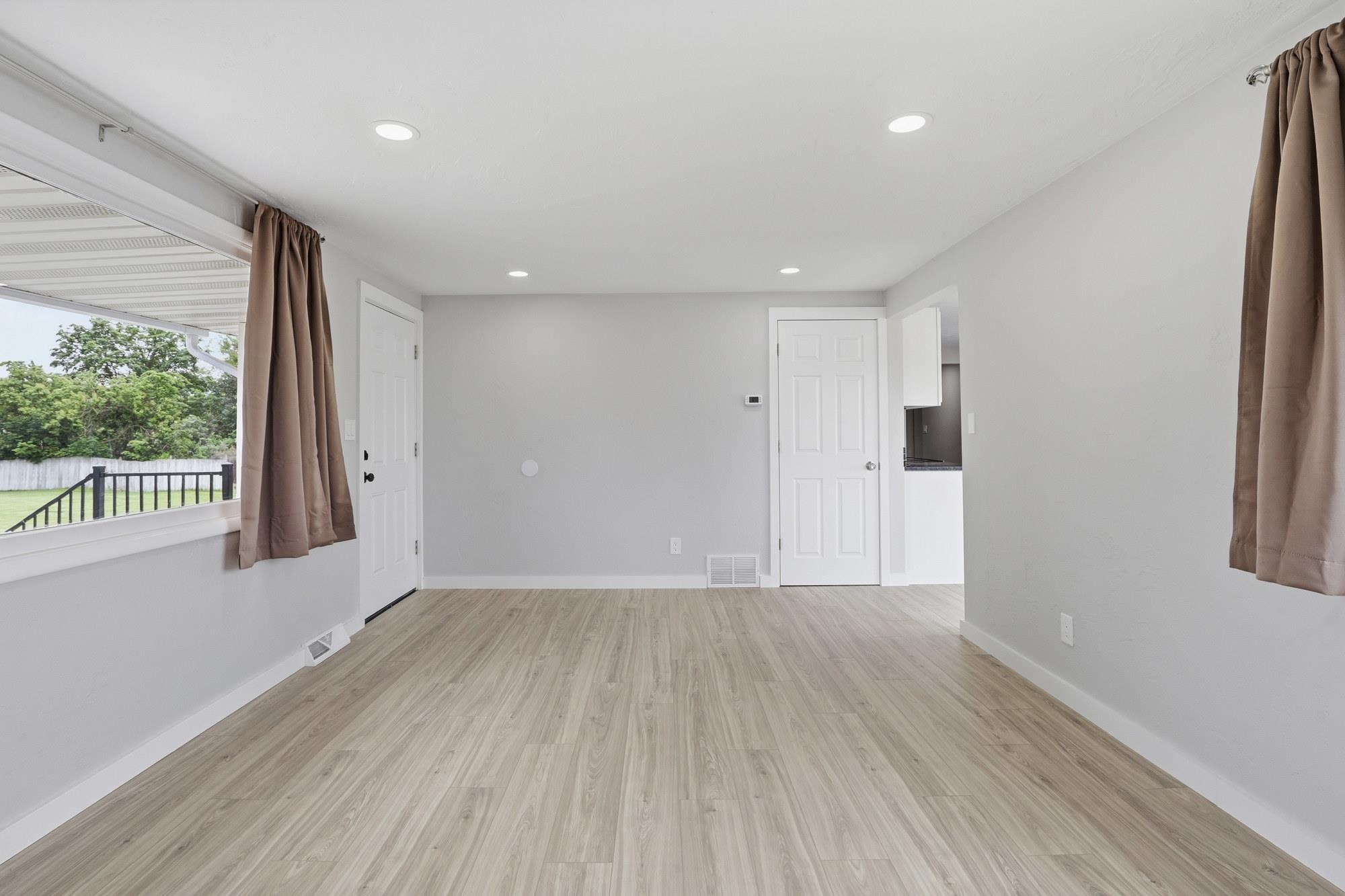 2723 N COLEMAN Rd - Photo 12