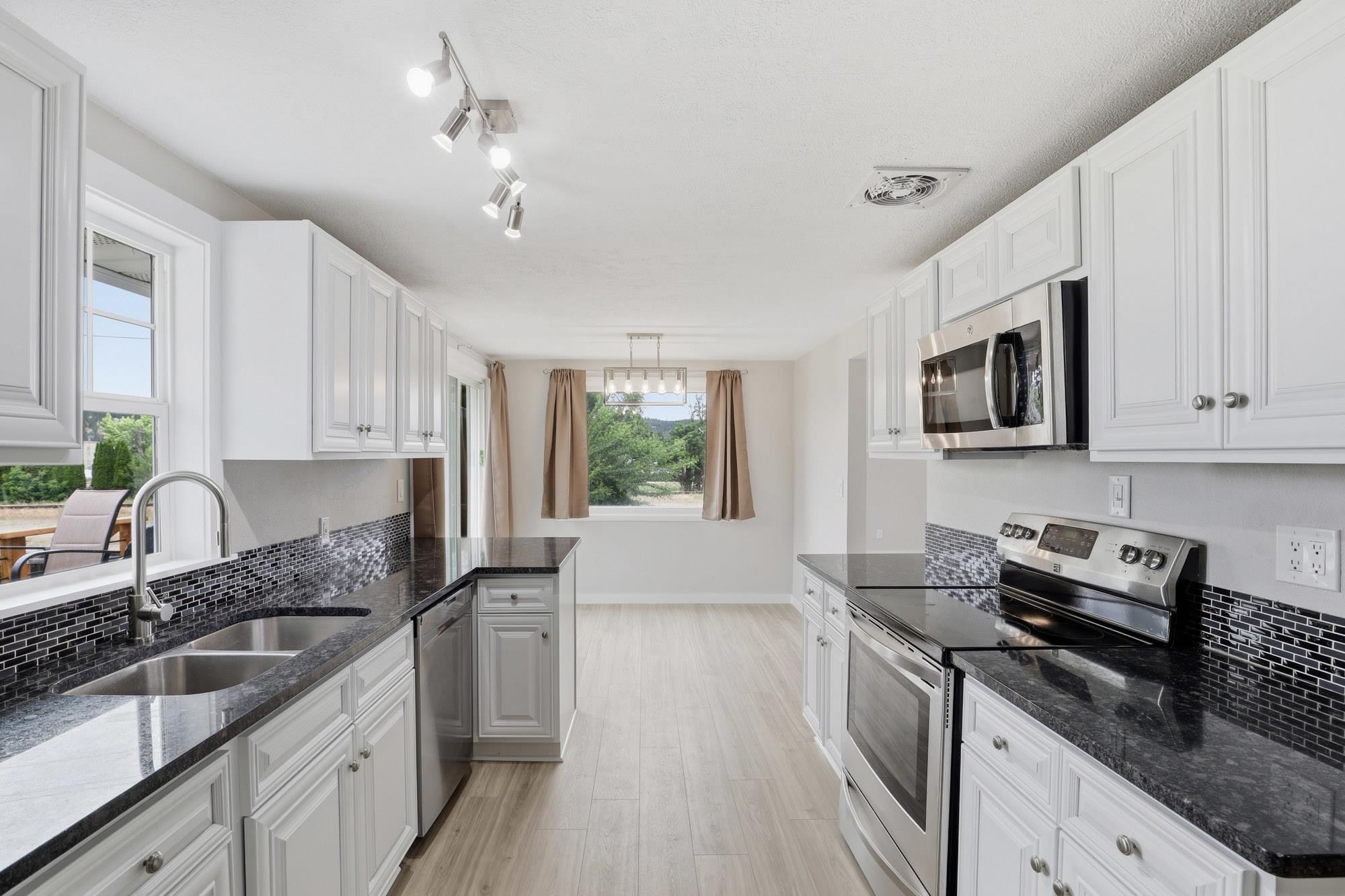 2723 N COLEMAN Rd - Photo 19