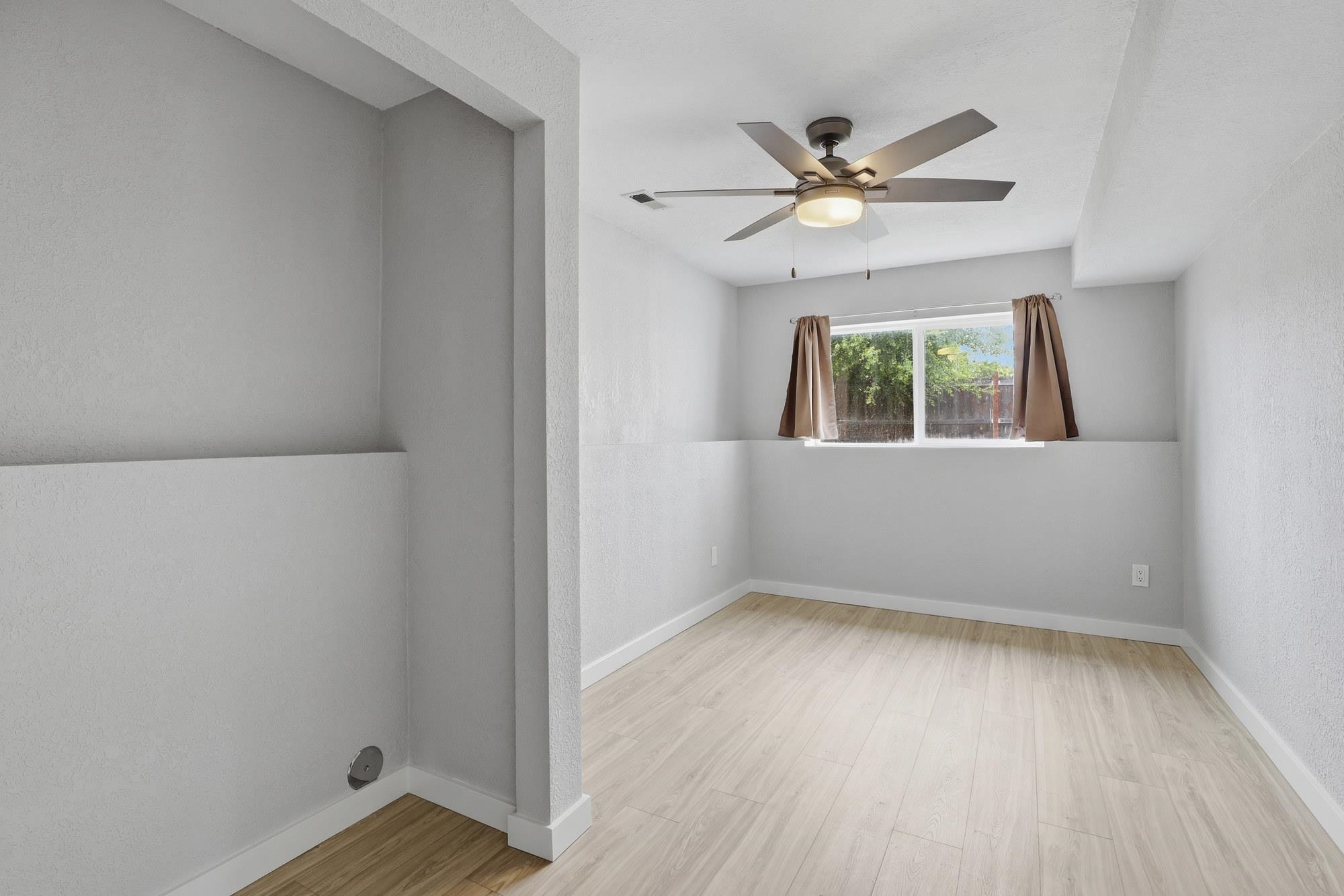 2723 N COLEMAN Rd - Photo 40